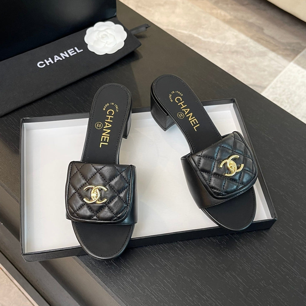 CHANEL MID-HEEL 5 CM MULE IN BLACK LAMBSKIN