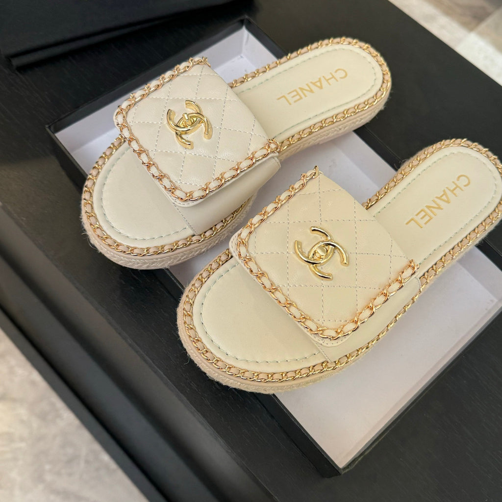 CHANEL Logo Mule Sandal 20mm White Lambskin 183980