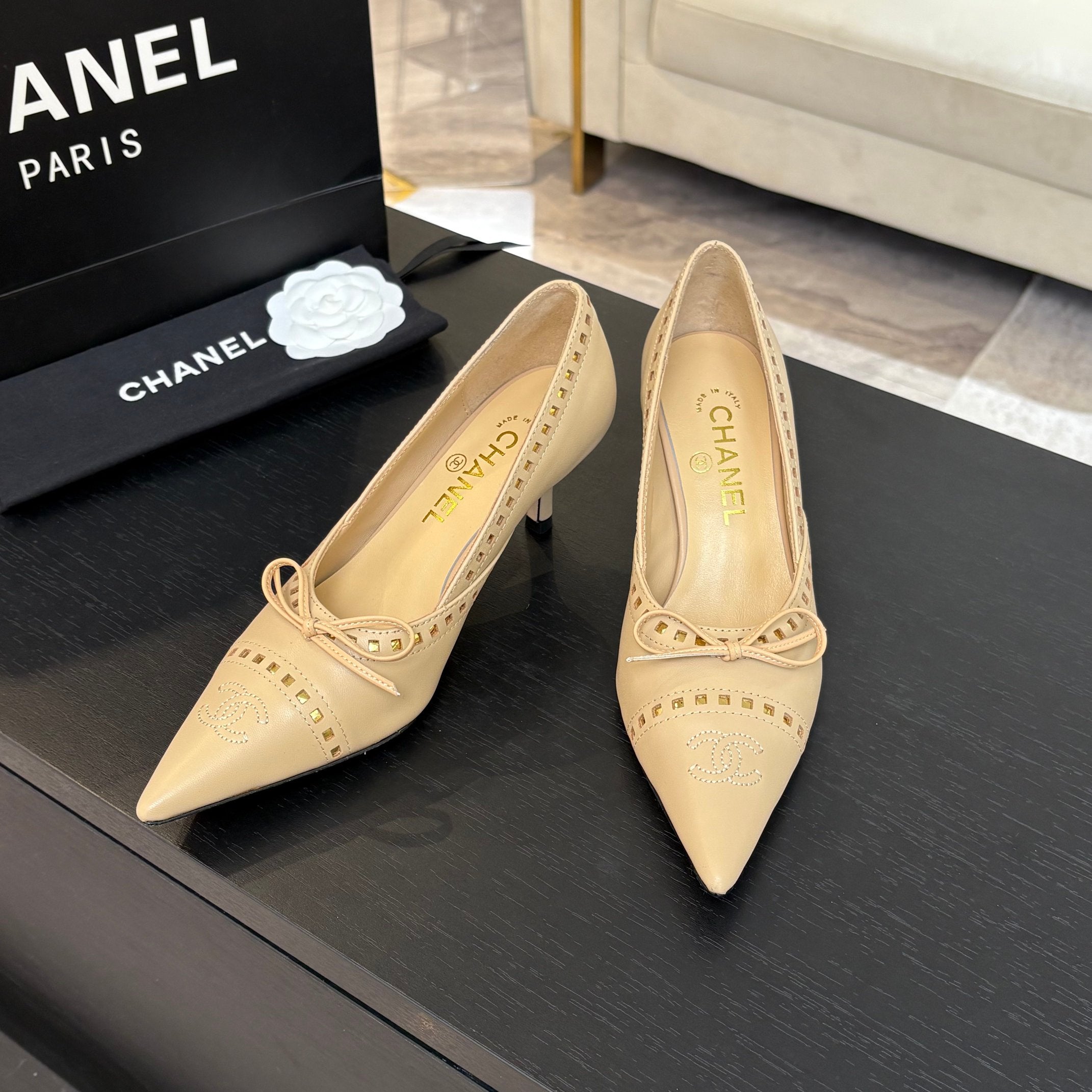 CHANEL HIGH HEEL PUMP 65 MM IN FLAX YELLOW LAMBSKIN