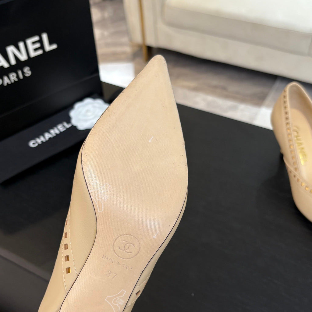 CHANEL HIGH HEEL PUMP 65 MM IN FLAX YELLOW LAMBSKIN