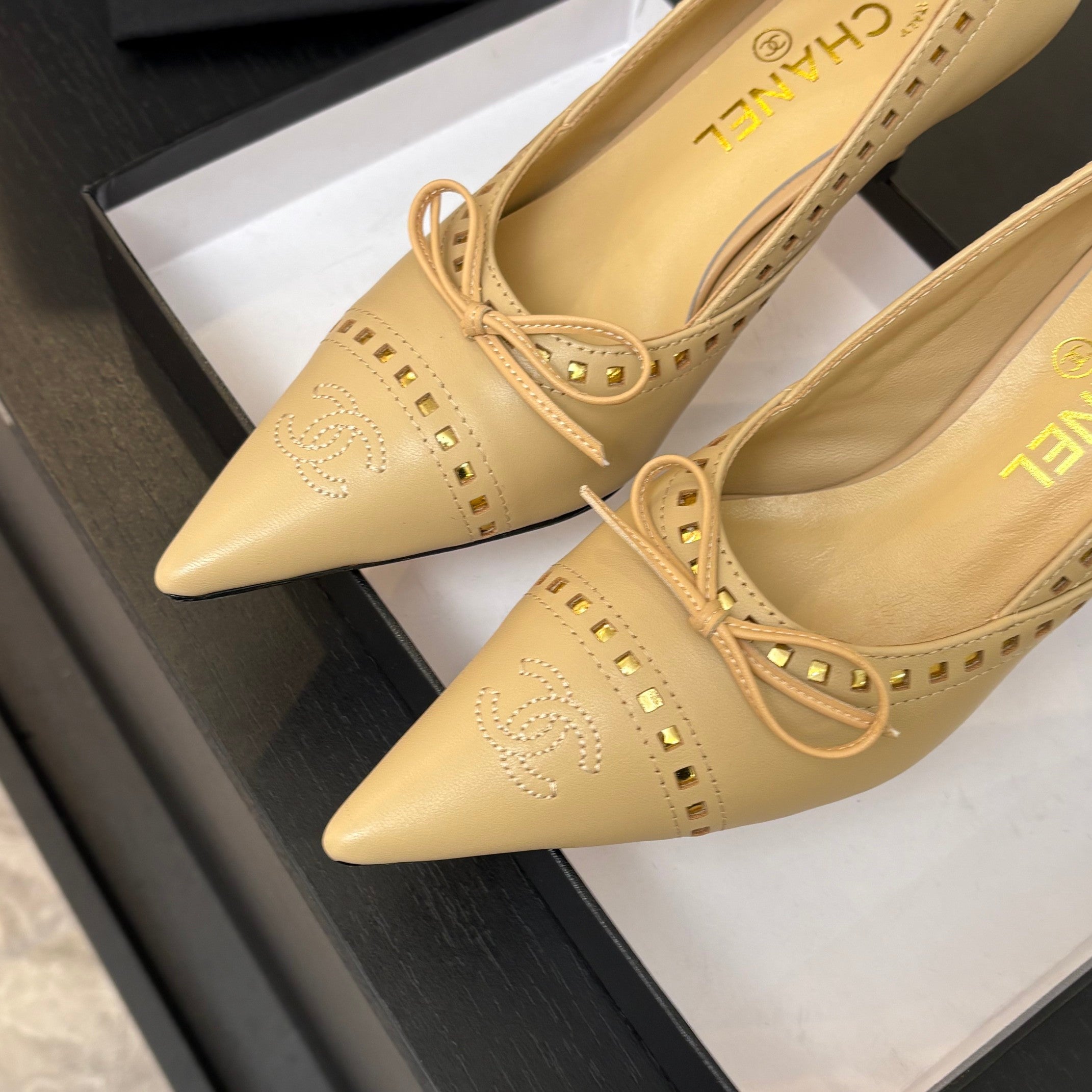 CHANEL HIGH HEEL PUMP 65 MM IN FLAX YELLOW LAMBSKIN