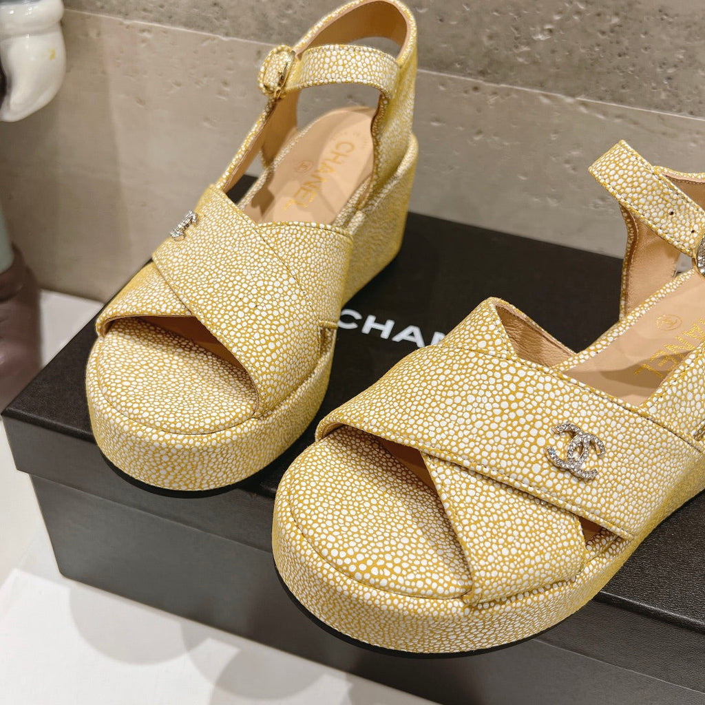 CHANEL Wedge Open-Toe High Heel Sandals Beige Cream Sheepskin