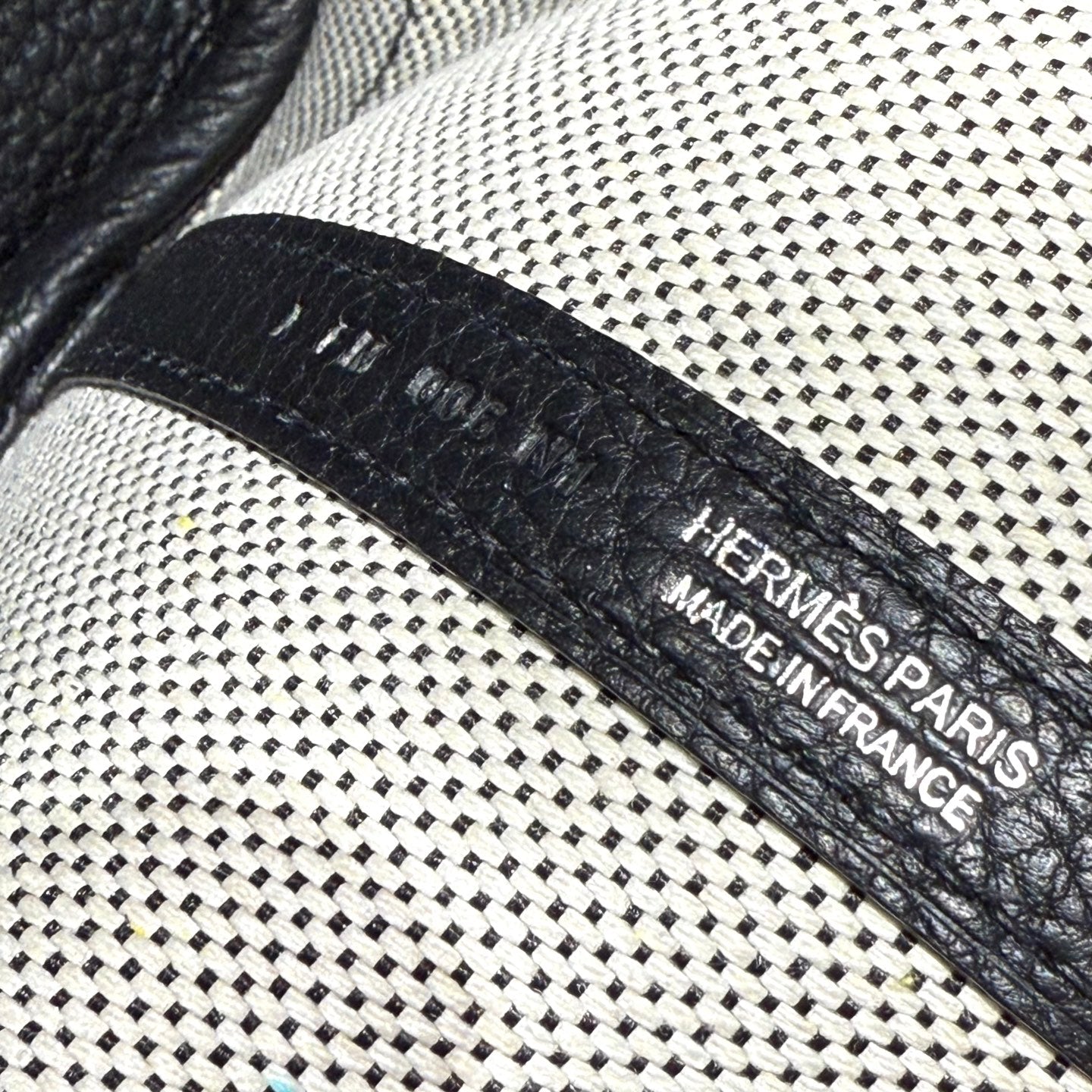 HERMES GARDEN PARTY 23CM IN WHITE TOILETS COTTON CANVAS AND BLACK CALFSKIN