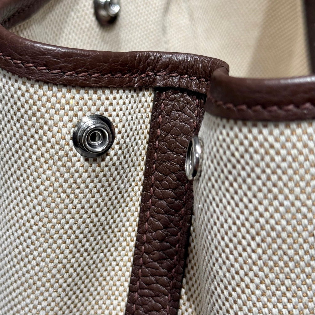 HERMES GARDEN PARTY 23CM IN BEIGE TOILETS COTTON CANVAS AND DARK BROWN CALFSKIN