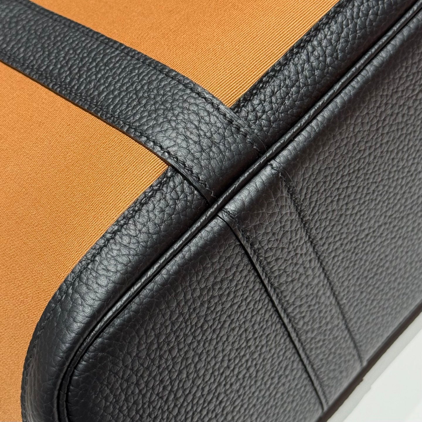 HERMES GARDEN PARTY 30CM IN ORANGE MINIMUM TOILETS COTTON CANVAS AND BLACK CALFSKIN