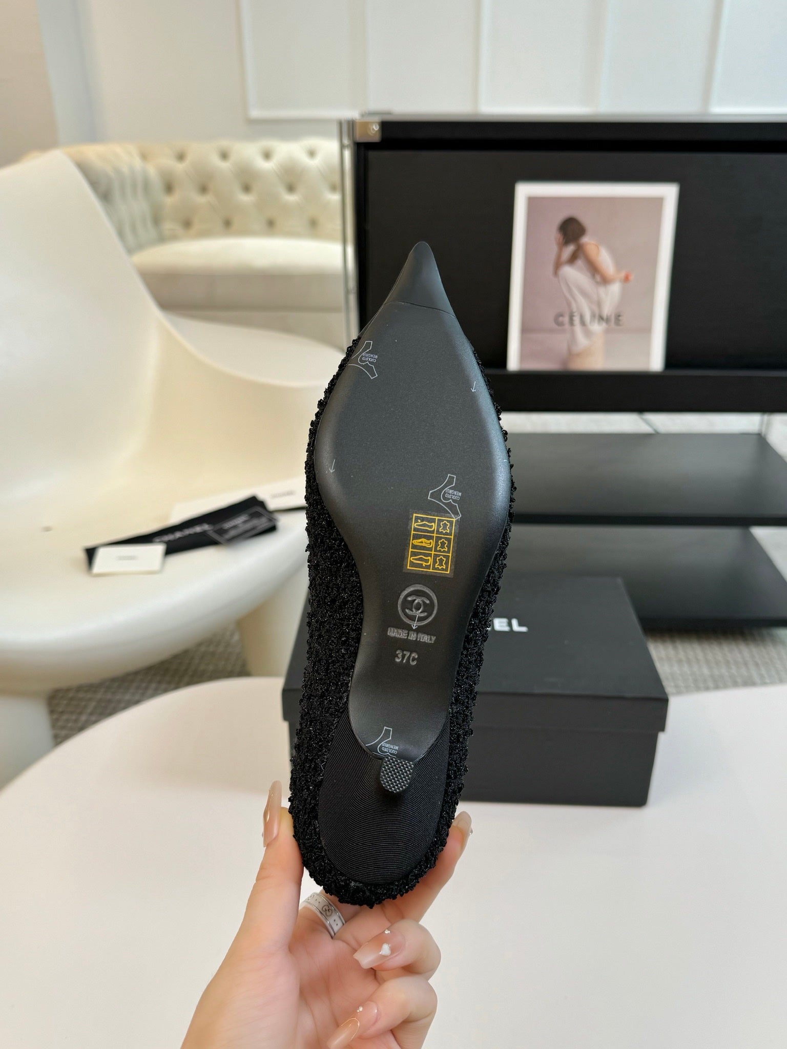 CHANEL MARY JANE IN BLACK WOOL TWEED AND SATIN