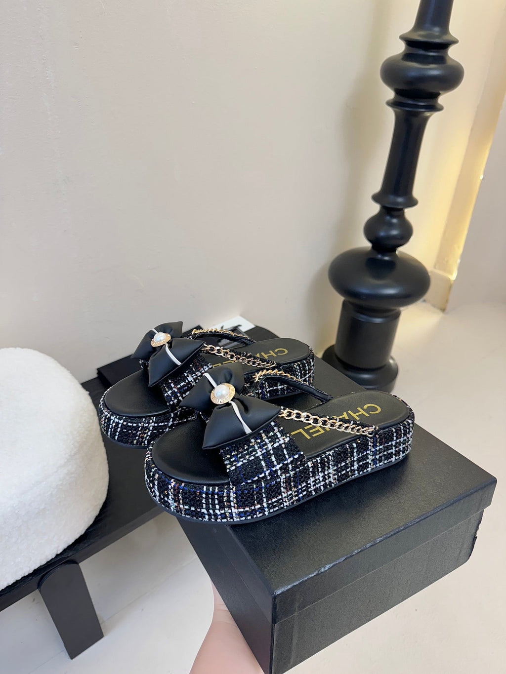 CHANEL PLATFORM FLIP-FLOPS IN BLACK TWEED FABRIC