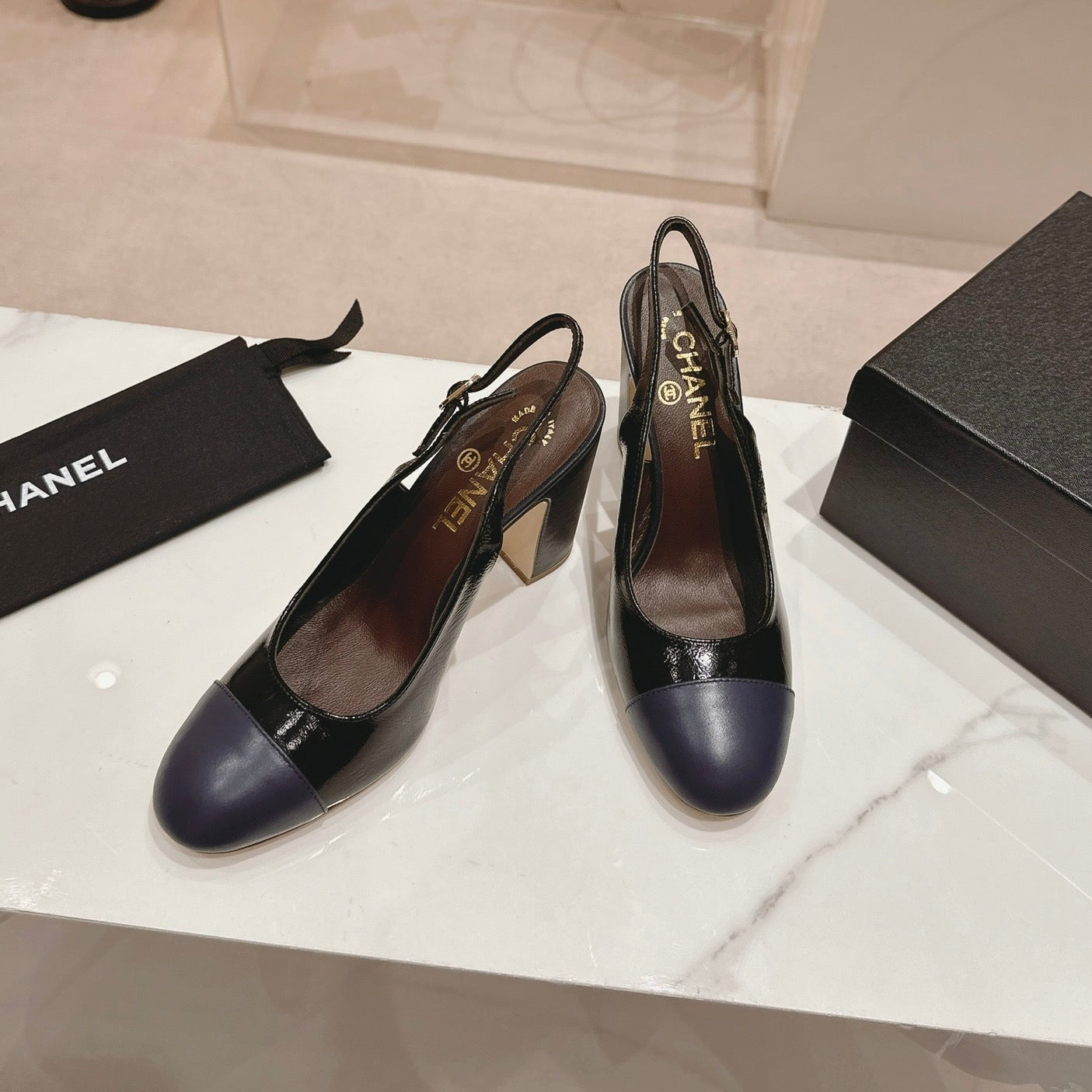 CHANEL HIGH SLINGBACKS BLACK MIX VIOLET SHEEPSKIN