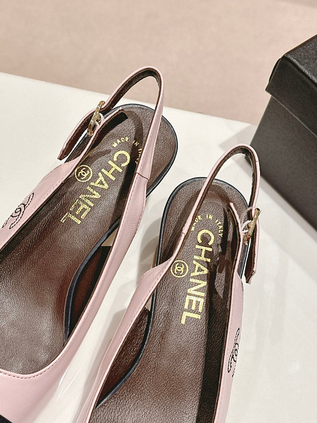 CHANEL SLINGBACKS LIGHT PINK MIX BLACK SHEEPSKIN