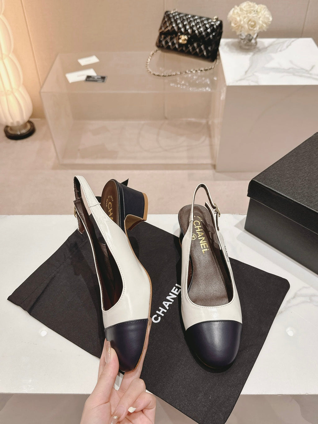 CHANEL SLINGBACKS WHITE MIX BLACK SHEEPSKIN
