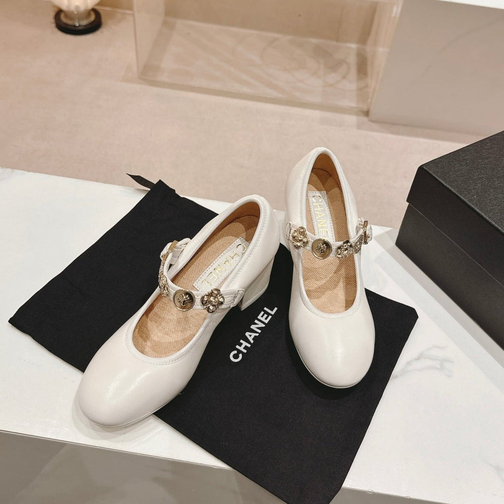 CHANEL MARY JANE SHOES WHITE LAMBSKIN