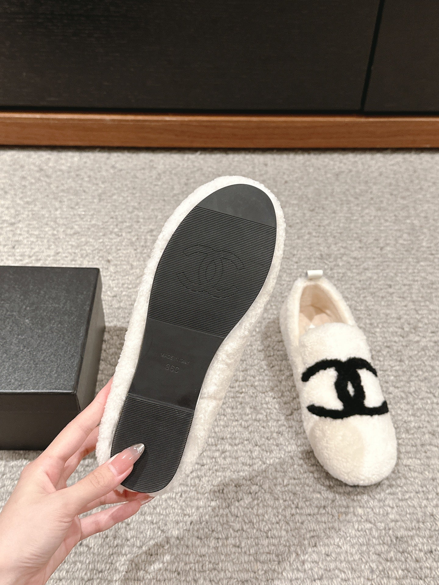CHANEL LOAFERS IN WHITE FLEECE WITH BLACK LOGO