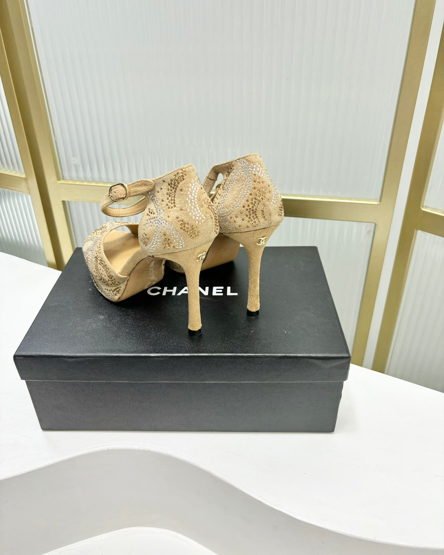 CHANEL HIGH HEELS ONE STRAP IN BEIGE CREAM GOATSKIN