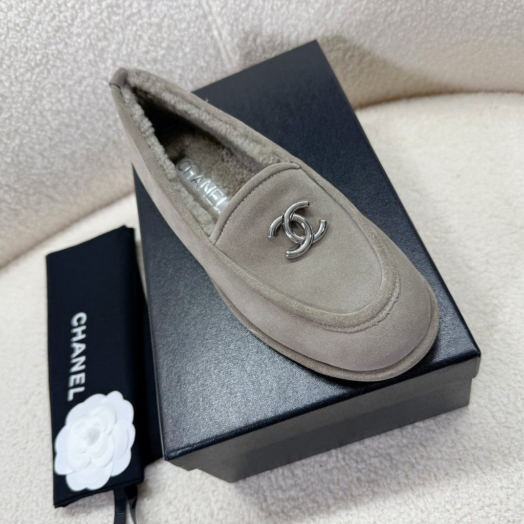 CHANEL LOAFER IN SMOKE GRAY SUEDE AND WOOL LINING