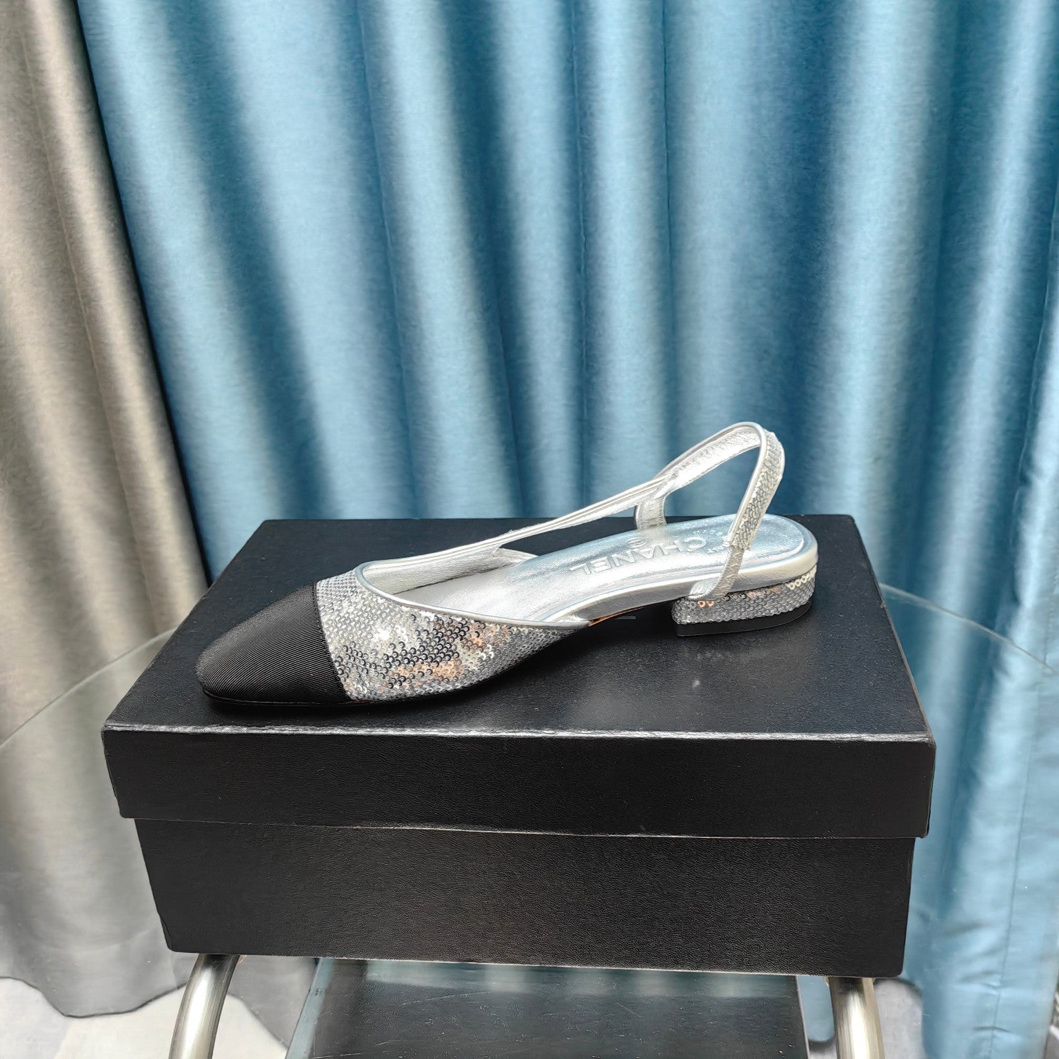 CHANEL SLINGBACKS IN GLITTER SILVER LAMBSKIN