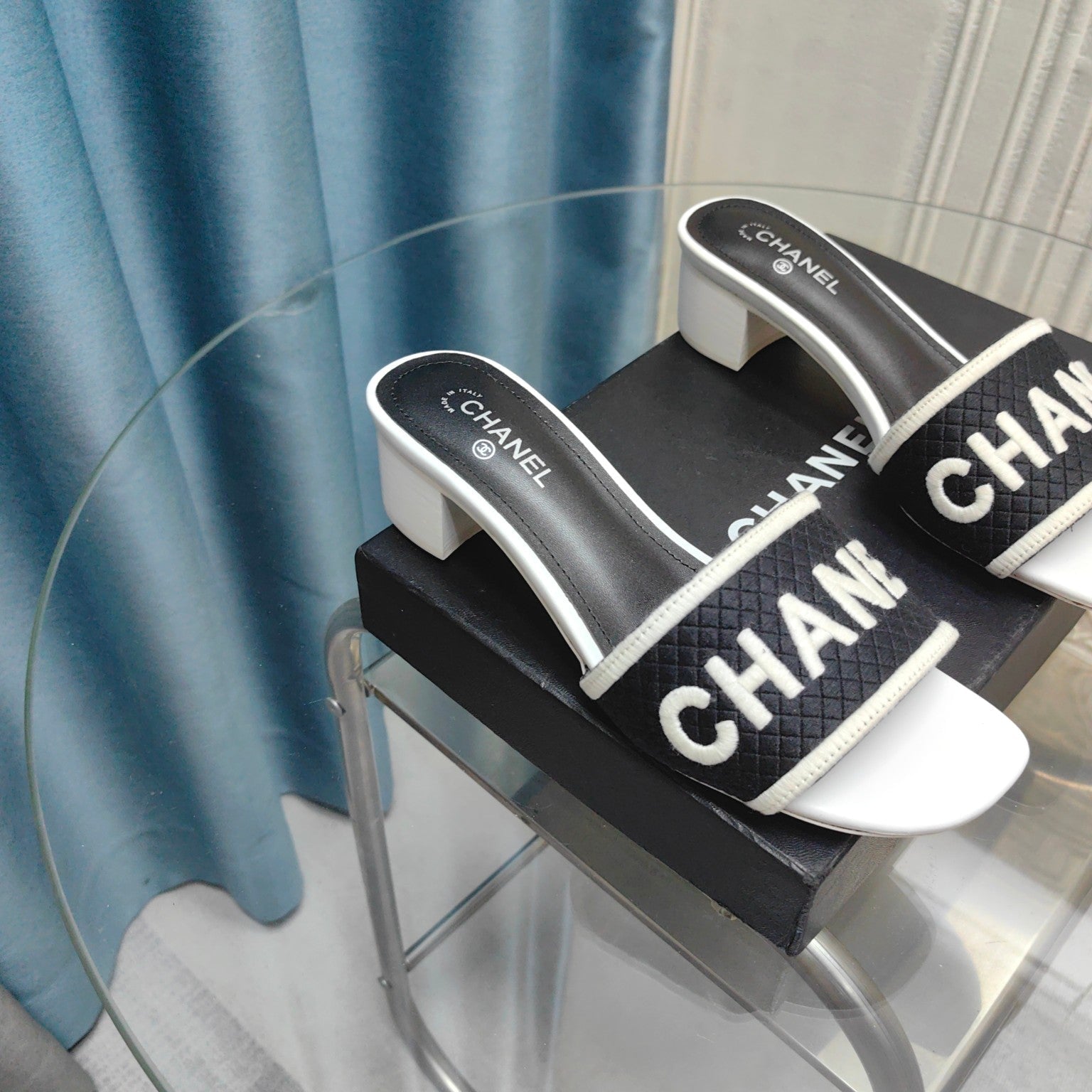 CHANEL MULE SANDAL 45 WHITE BLACK FABRIC EMBROIDERY