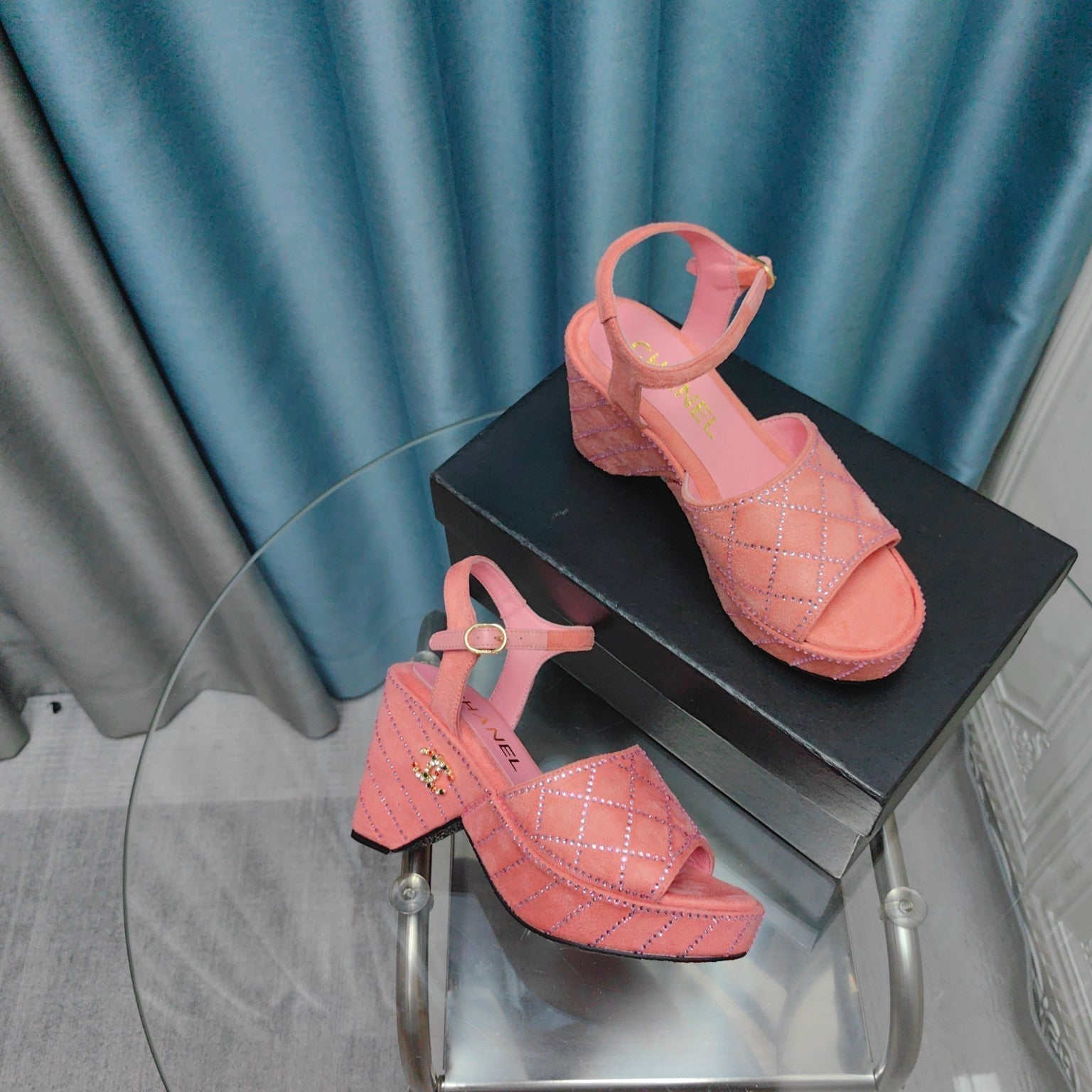 CHANEL THICK-SOLED WEDGE SANDALS IN LIGHT PINK SUEDE