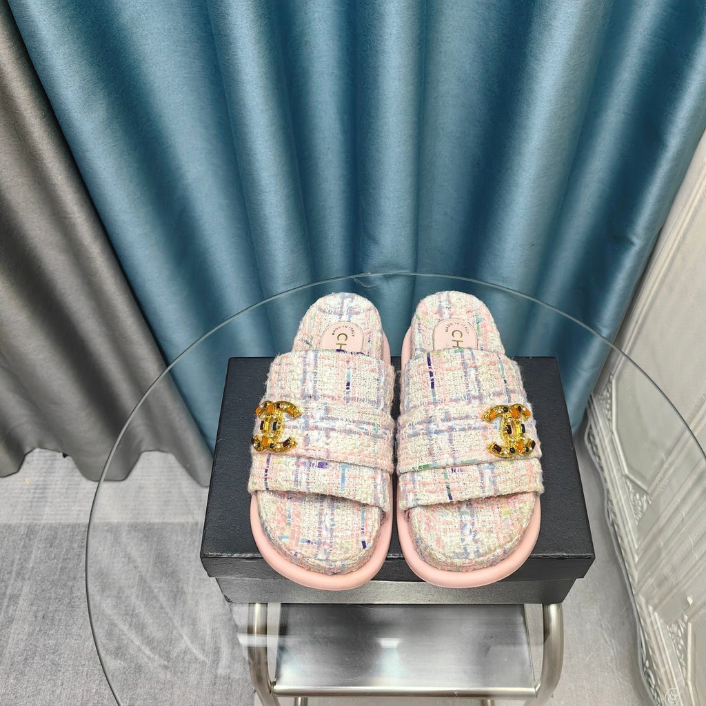 CHANEL PLATFORM HEELS SANDALS IN LIGHT PINK TWEED