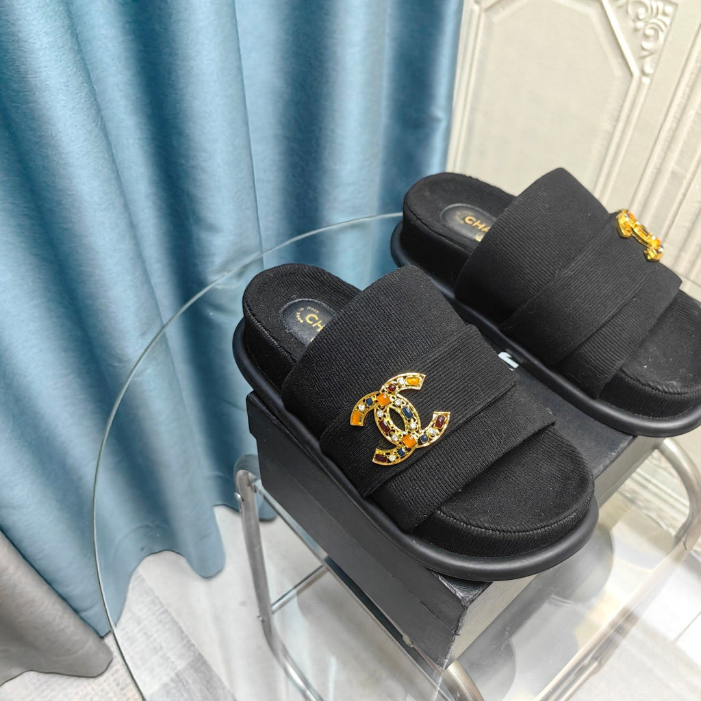 CHANEL PLATFORM HEELS SANDALS IN BLACK WOOLEN FABRIC
