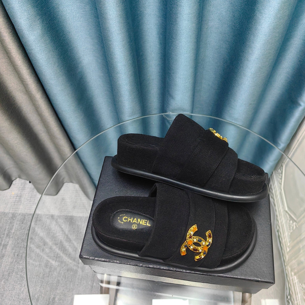 CHANEL PLATFORM HEELS SANDALS IN BLACK WOOLEN FABRIC