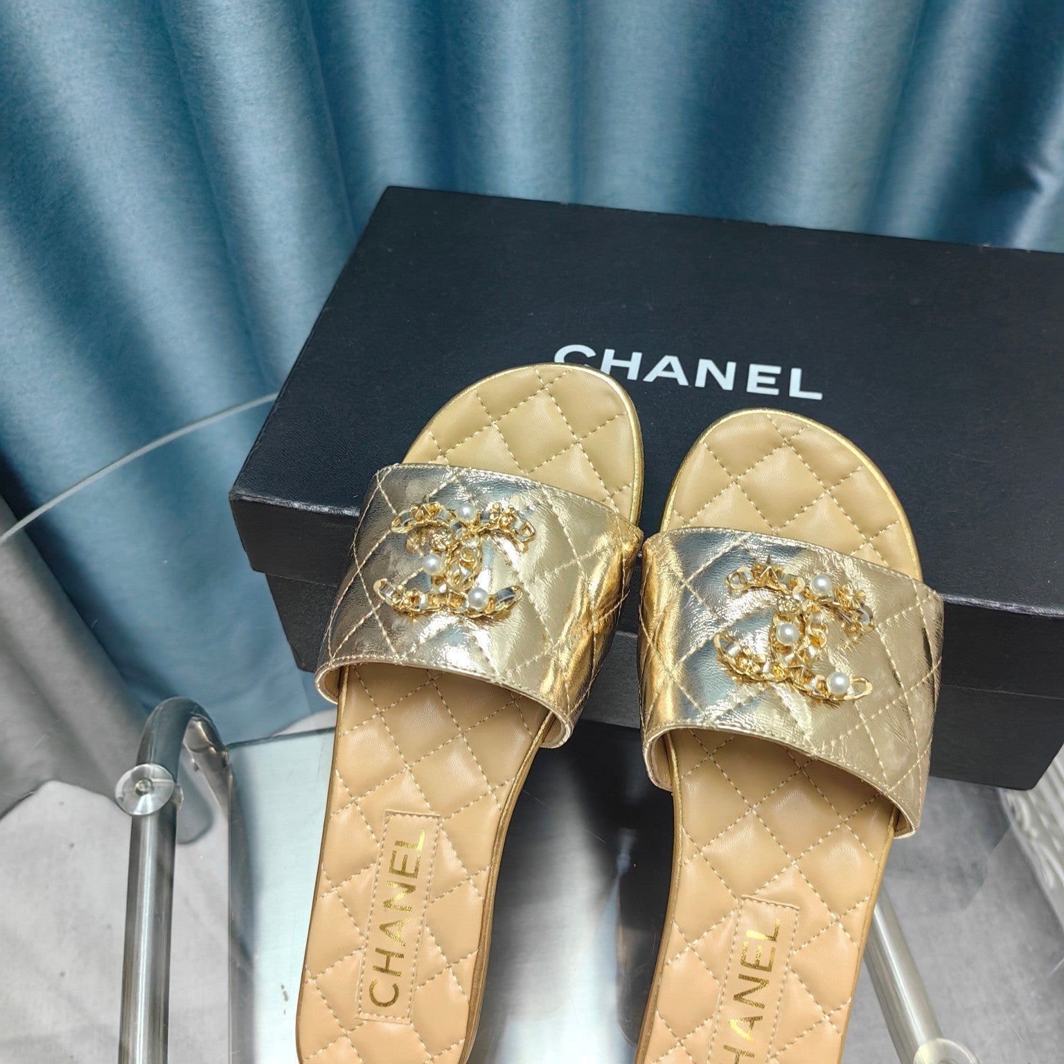 CHANEL QUILTED SLIPPERS SILVER MIX BEIGE CREAM SHEEPSKIN