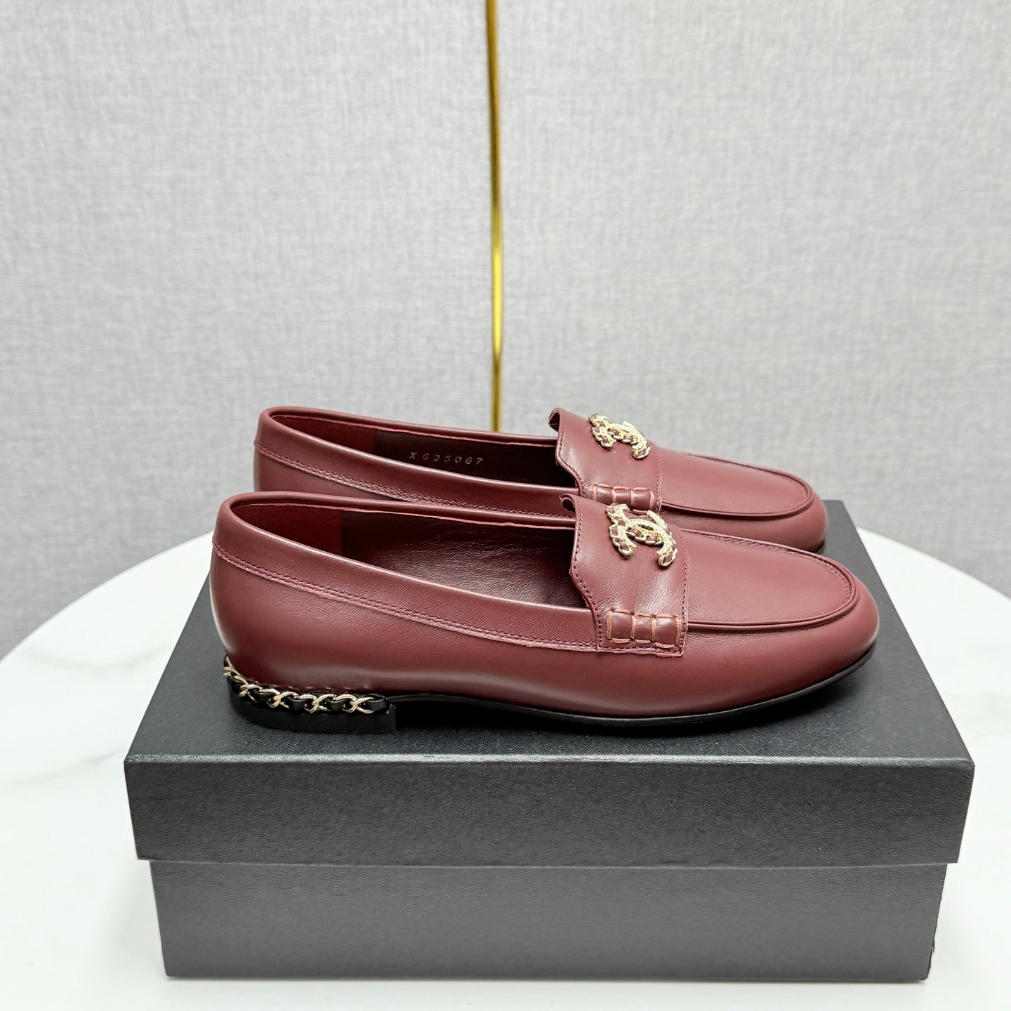 CHANEL LOAFER 25S IN DARK RED LAMBSKIN WITH GOLD HARDWARE