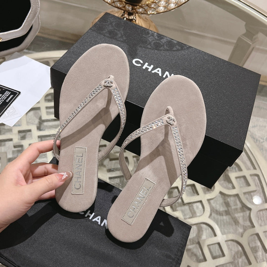 CHANEL RHINESTONES THONG SANDAL IN PALE PINK SUEDE