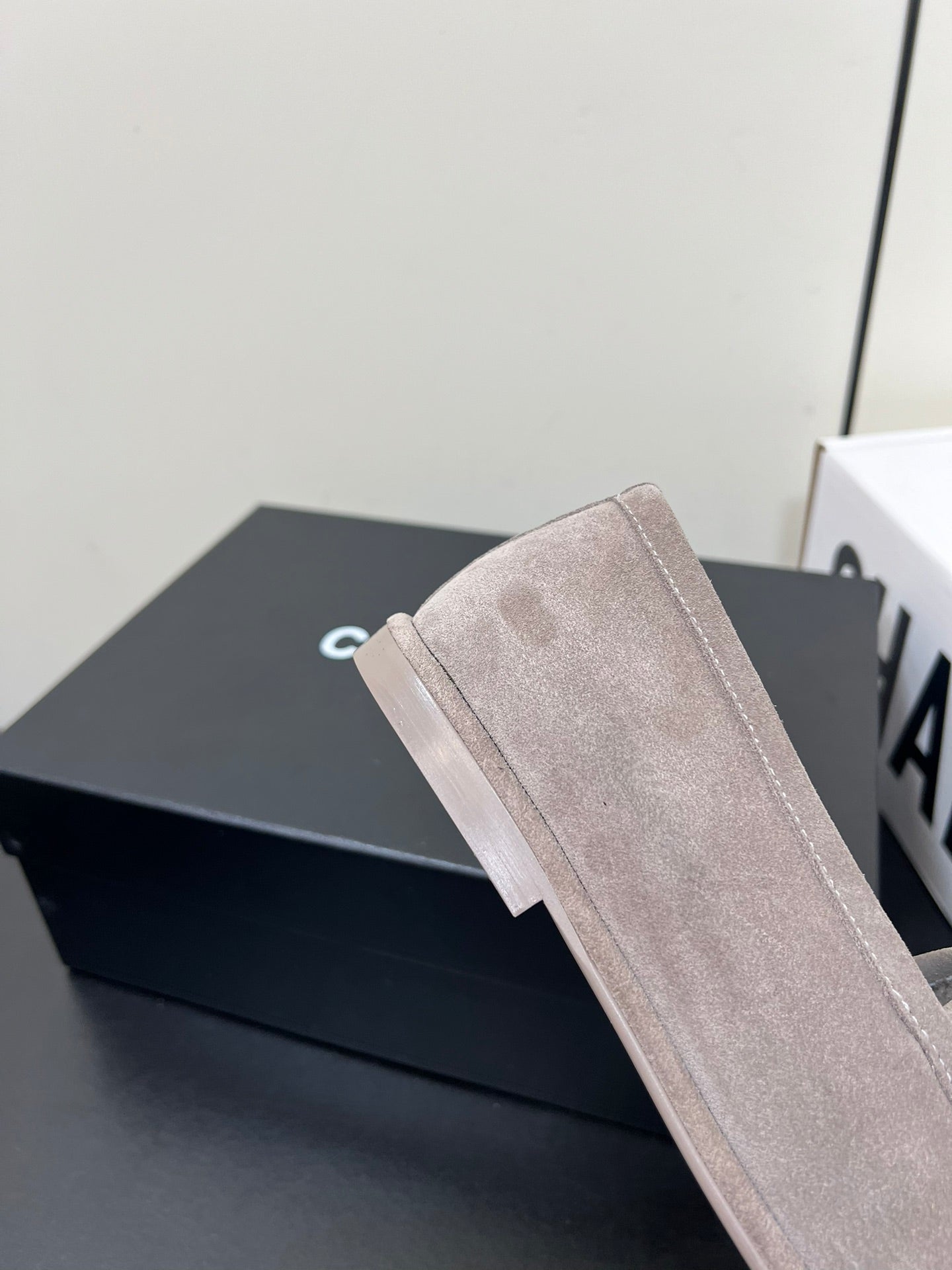 CHANEL LOAFER IN KHAKI BROWN SUEDE AND SOLF FLEECE LINING