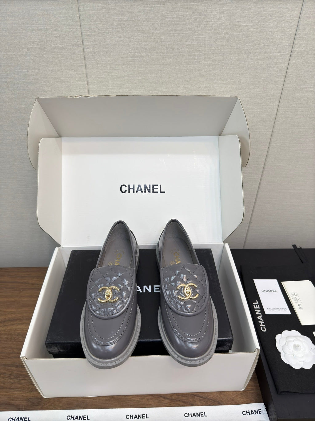 CHANEL MOASIN 2.5 CM IN MOUSE GRAY PREMIUM LAMBSKIN
