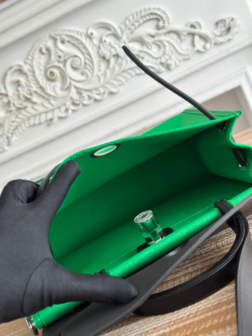 HERMES ZIP CABINE 31 BAG IN EMERALD GREEN CANVAS AND BLACK CALFSKIN