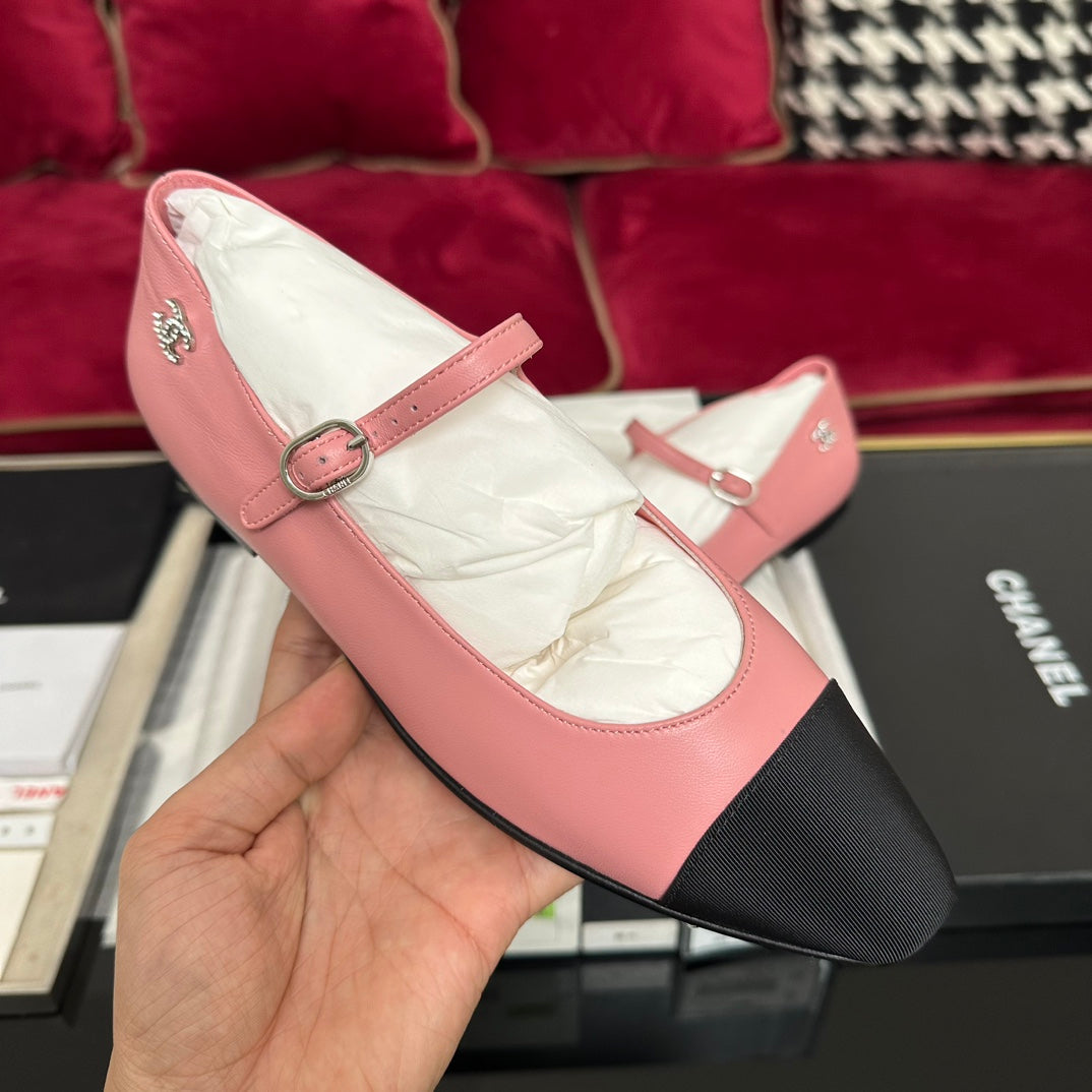 CHANEL MARY JANE HOT PINK CALFSKIN AND BLACK SATIN