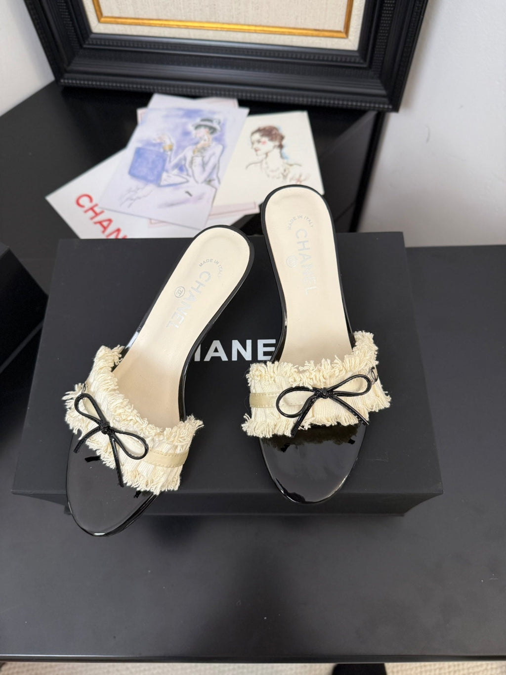 CHANEL WHITE GROSGRAIN CANVAS BOW MULE SANDALS 65 MM