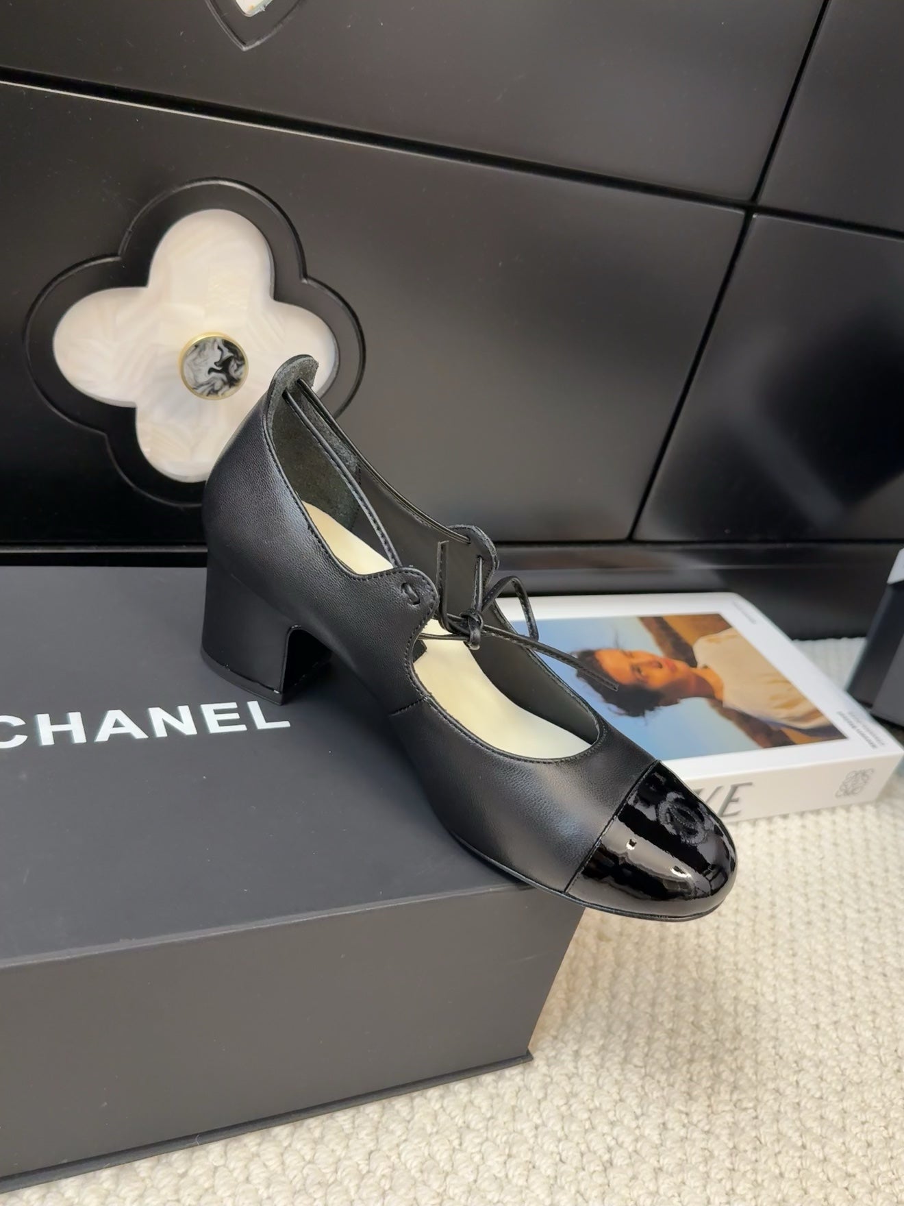 CHANEL MARY JANE PUMPS 55 MM IN BLACK LAMBSKIN