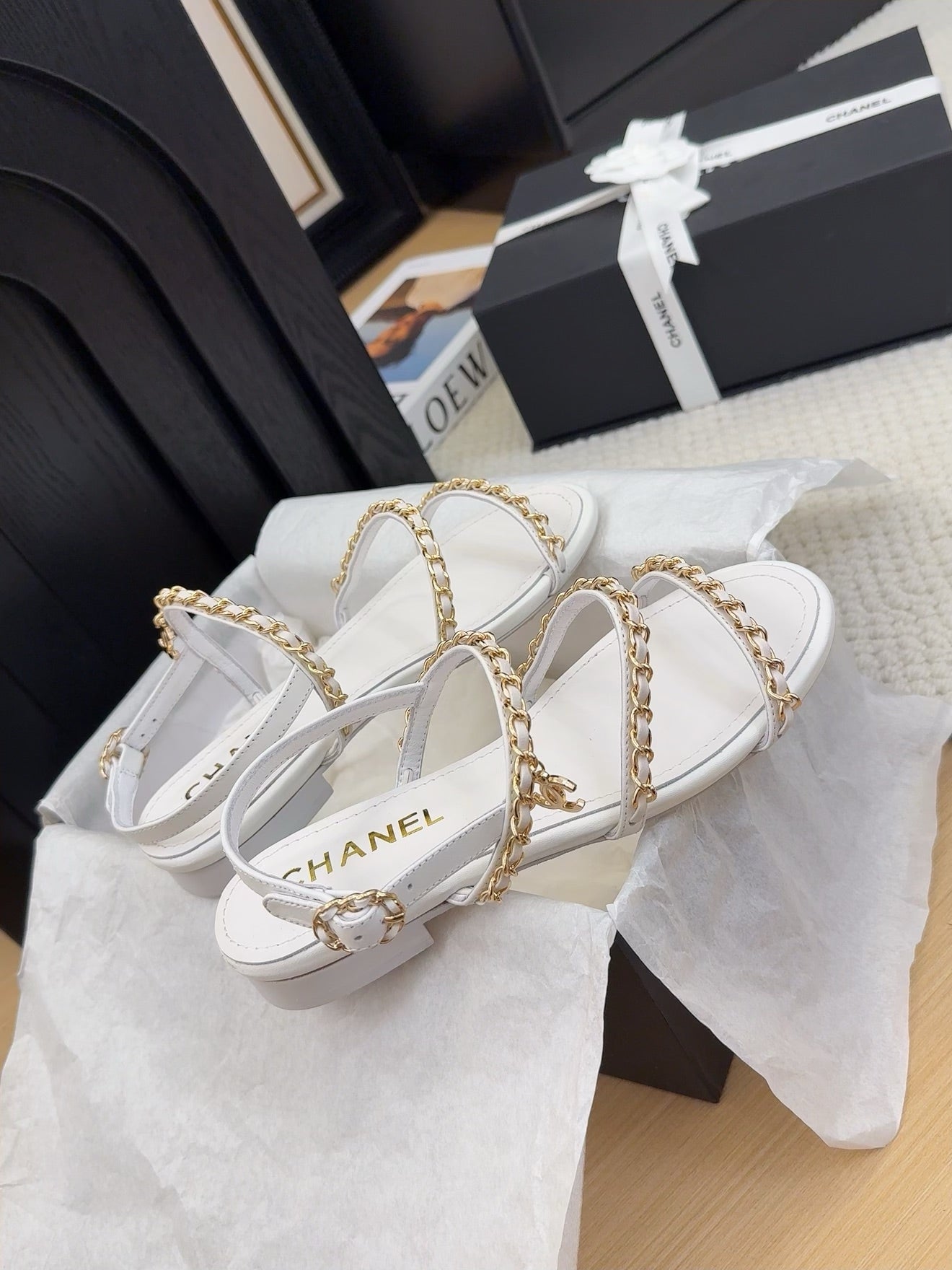 CHANEL THREE-STRAPS SANDALS IN WHITE CALFSKIN WITH GOLD HARDWARE
