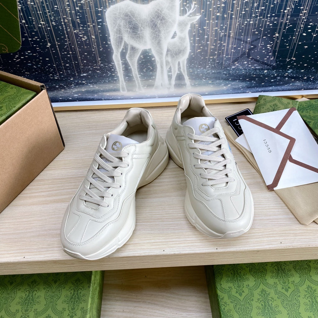 GUCCI COUPLE TRAINER WHITE CALFSKIN WITH DONALD DUCK ICON