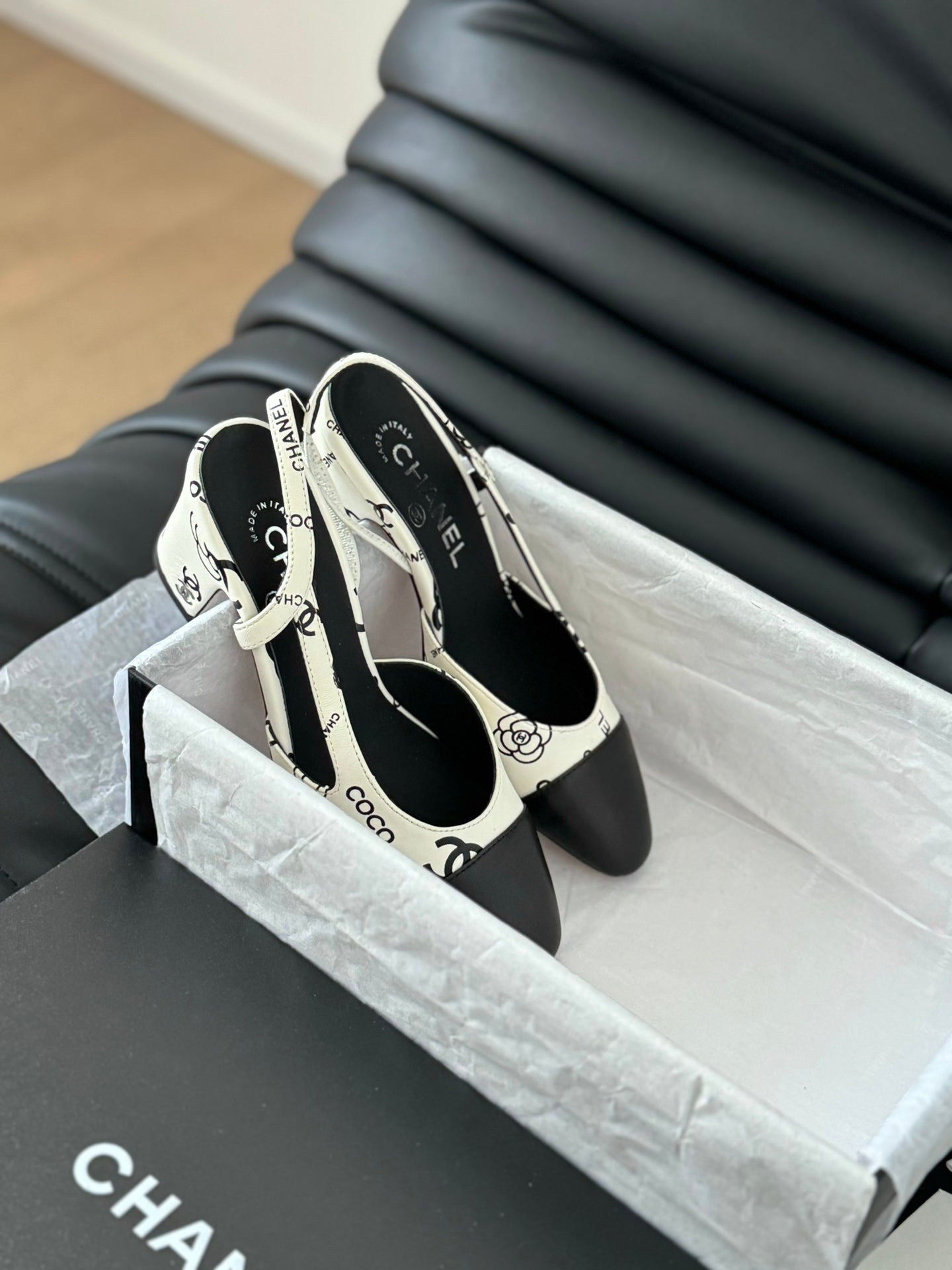 CHANEL HIGH SLINGBACK IN WHITE MIX BLACK LAMBSKIN