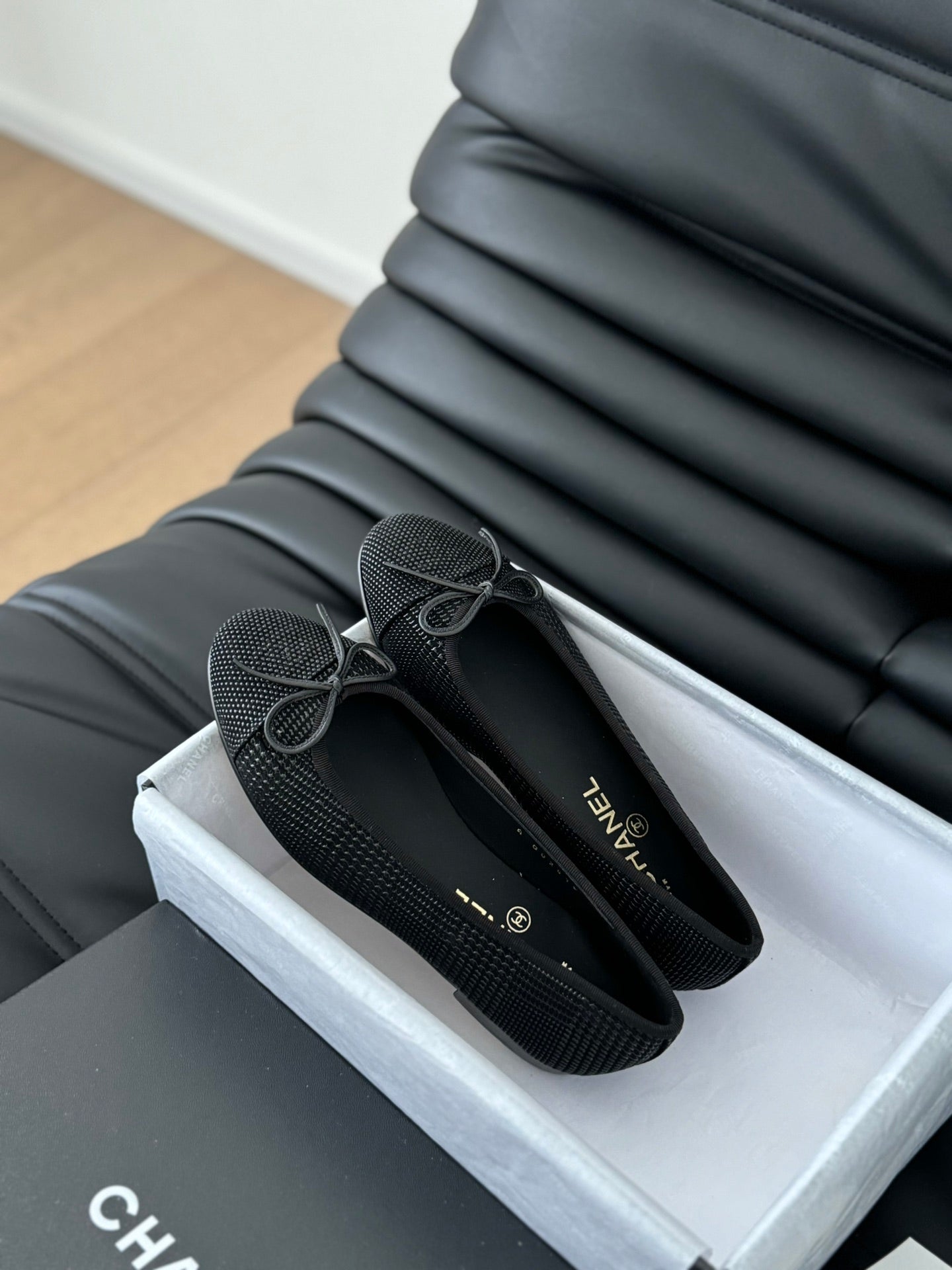 CHANEL CLASSIC BALLET FLATS BLACK LAMBSKIN