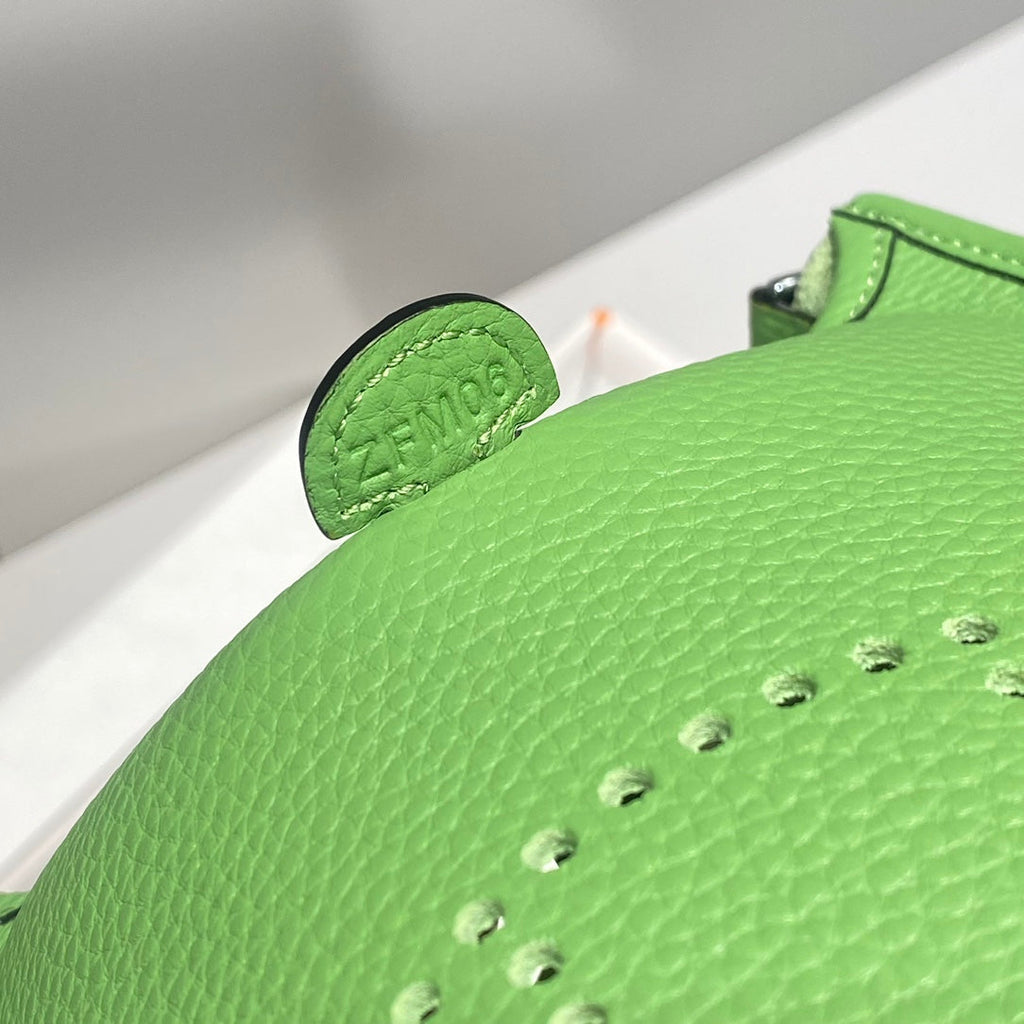 HERMES MINI NEO 18 EVELYNE BAG IN LIGHT GREEN GRAINED CALFSKIN