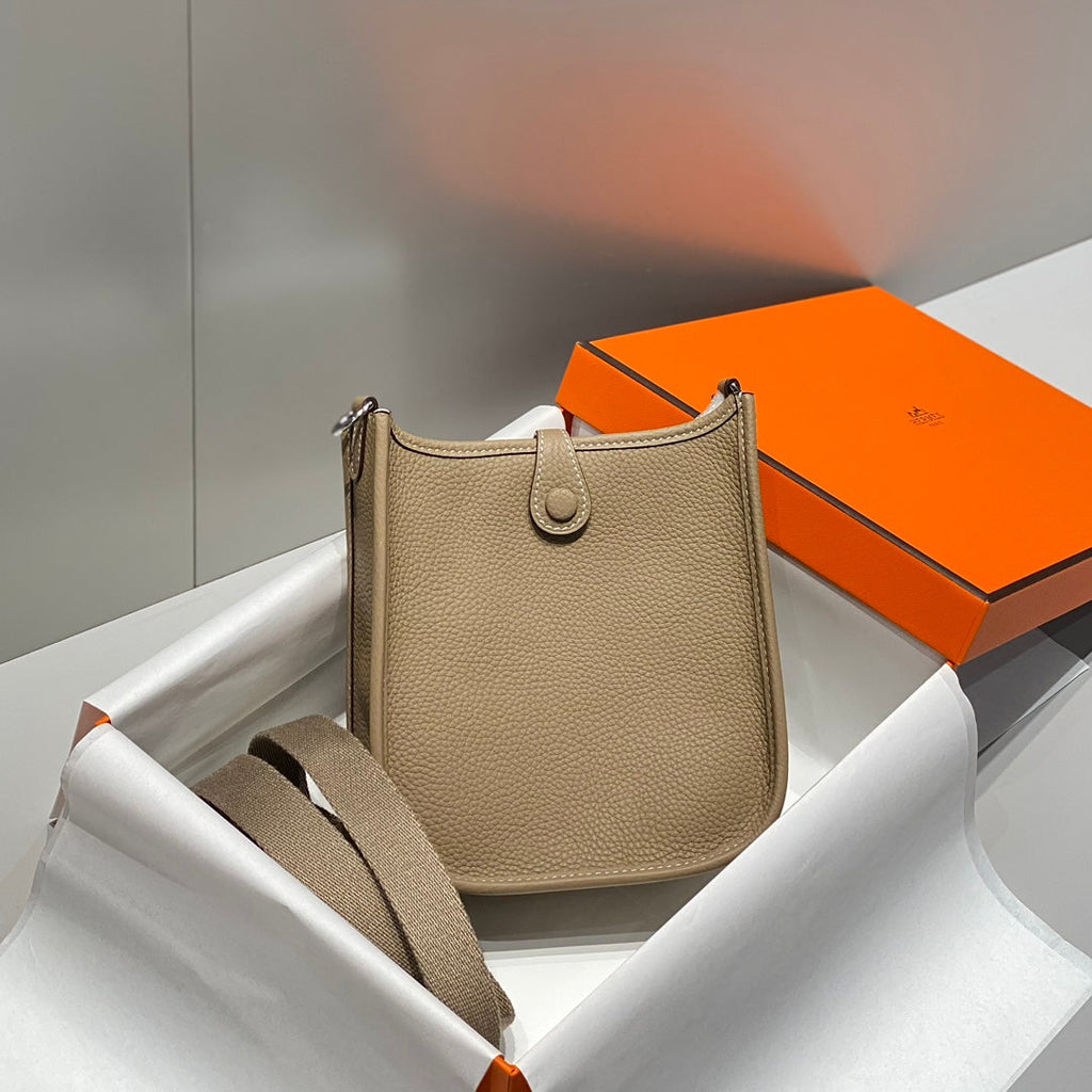 HERMES MINI NEO 18 EVELYNE BAG IN TORTILLA BROWN GRAINED CALFSKIN