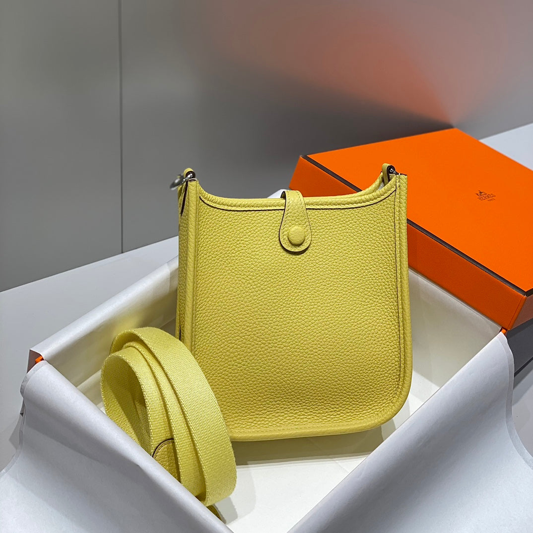 HERMES MINI NEO 18 EVELYNE BAG IN BUMBLEBEE YELLOW GRAINED CALFSKIN