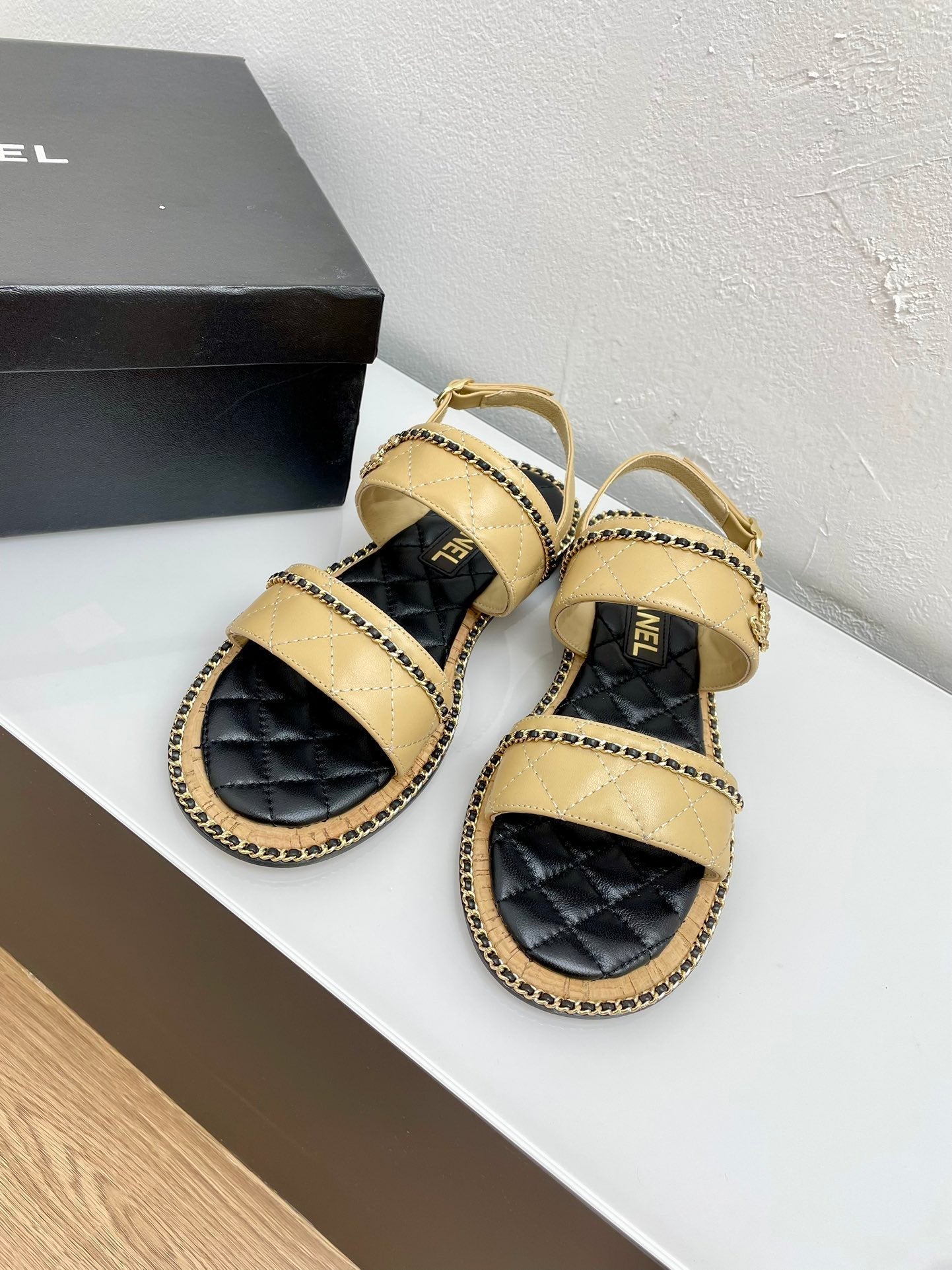 CHANEL DOUBLE STRAPS SANDALS IN YELLOW CREAM LAMBSKIN