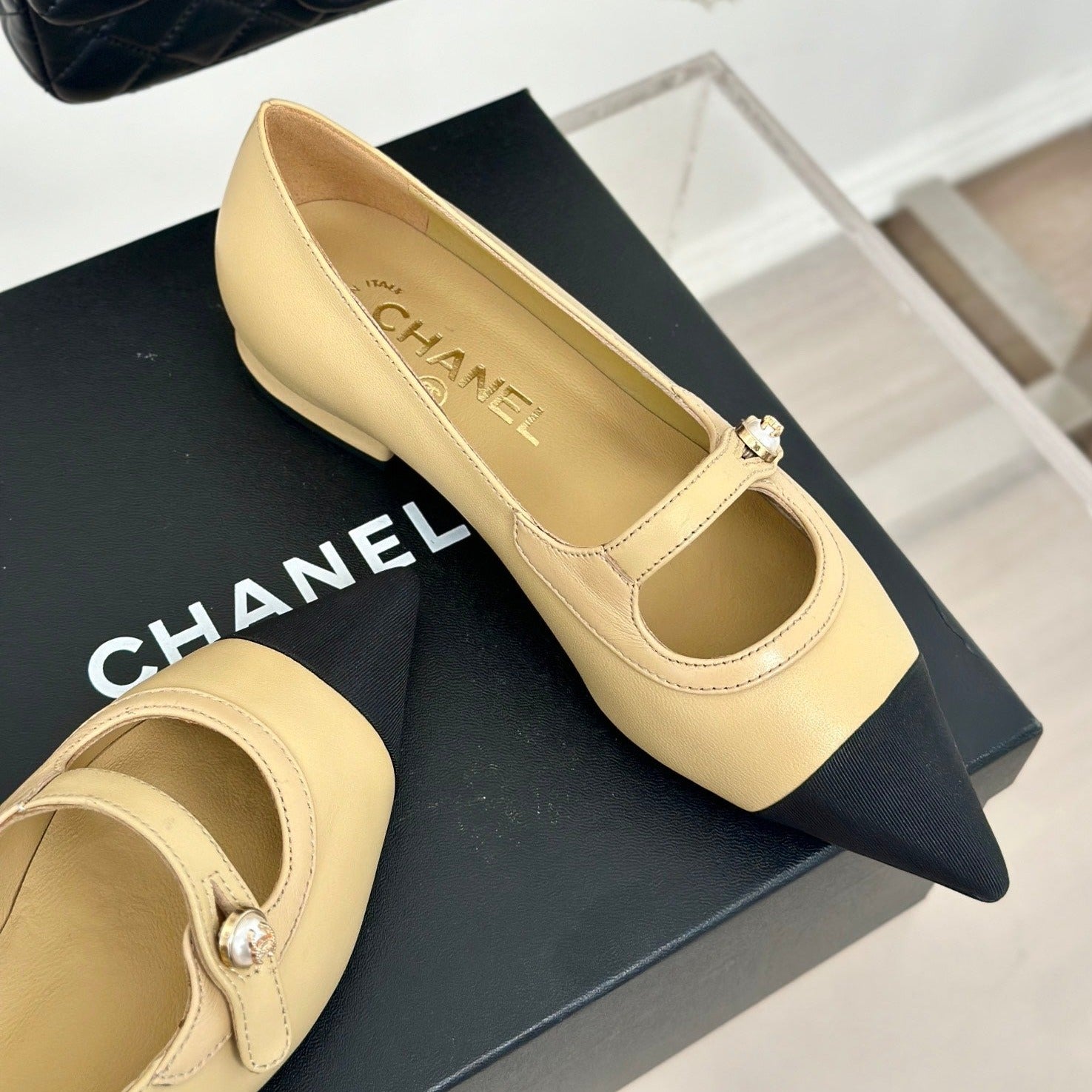 CHANEL Double C Milan Runway Pointed Toe Mary Jane Shoes Dark Cream Black Lambskin