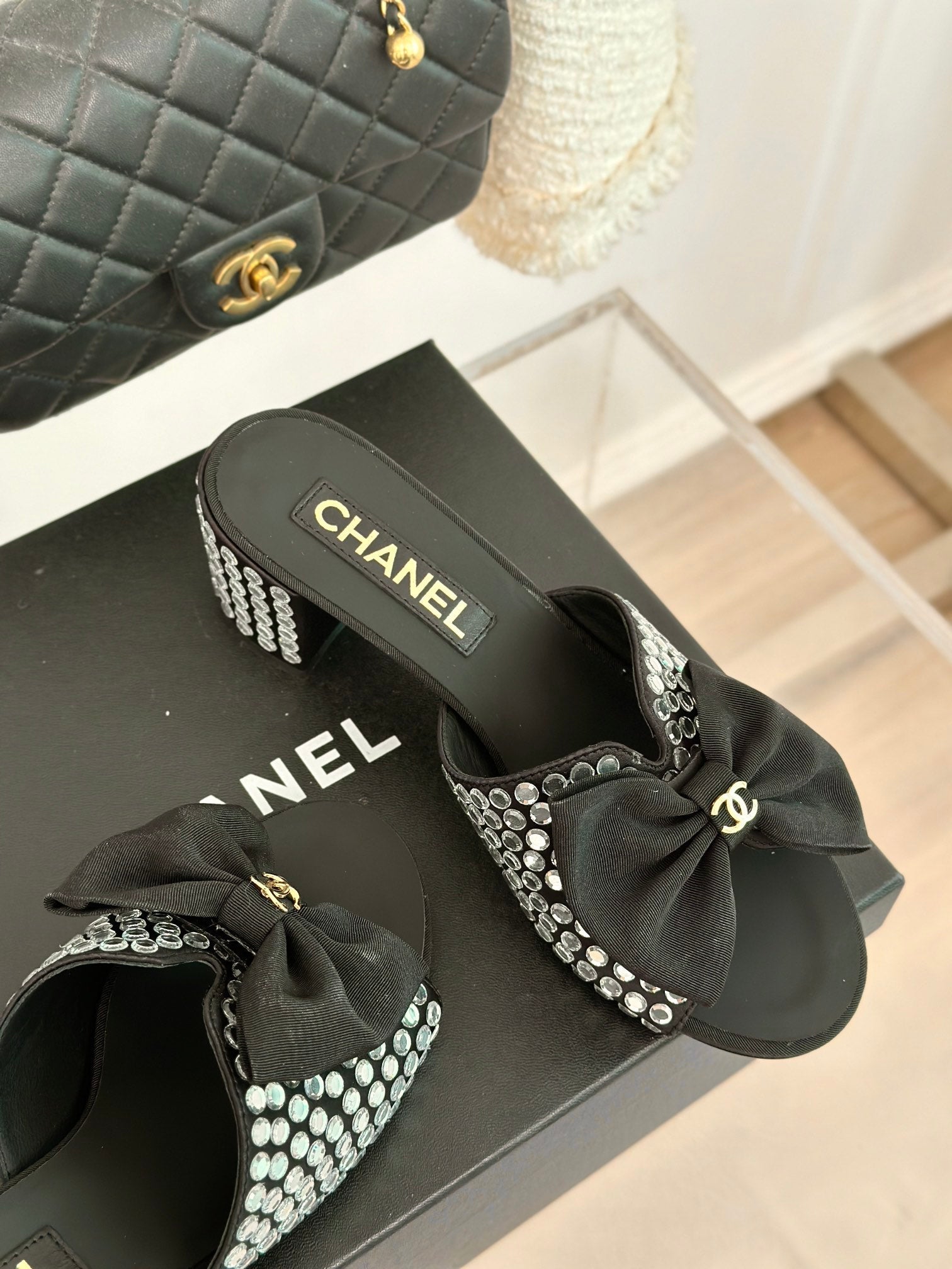 CHANEL BLOCK HEEL MULE WITH WHITE RHINESTONES IN BLACK LAMBSKIN
