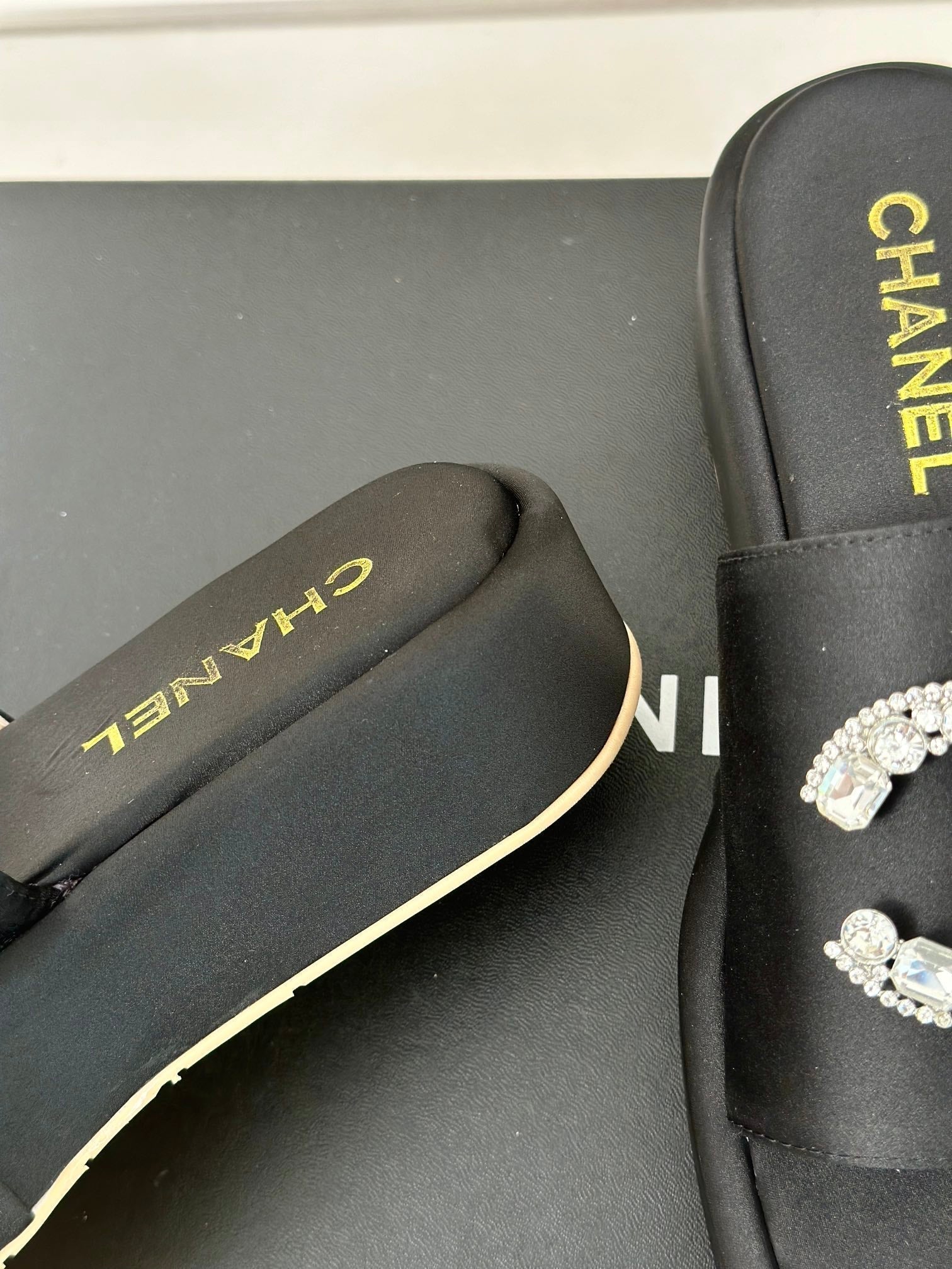 CHANEL SLIPPERS THICK SOLE IN BLACK SATIN