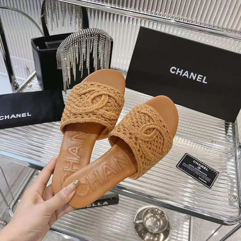 CHANEL SLIPPERS CARAMEL BROWN SHEEPSKIN