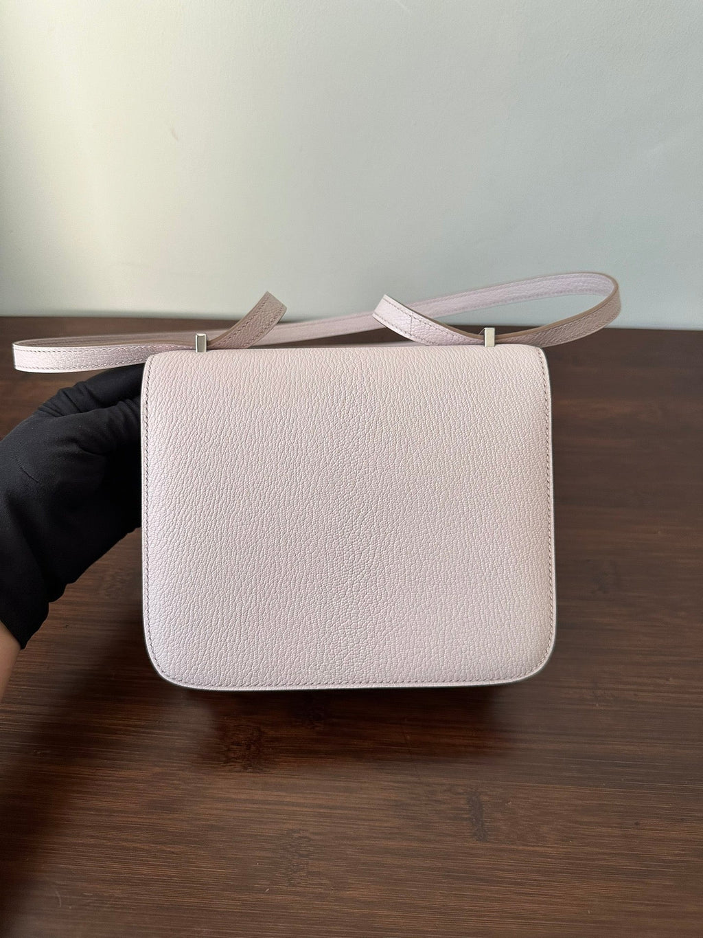HERMES CONSTANCE 18 LIGHT PINK CHEVRE SILVER HARDWARE