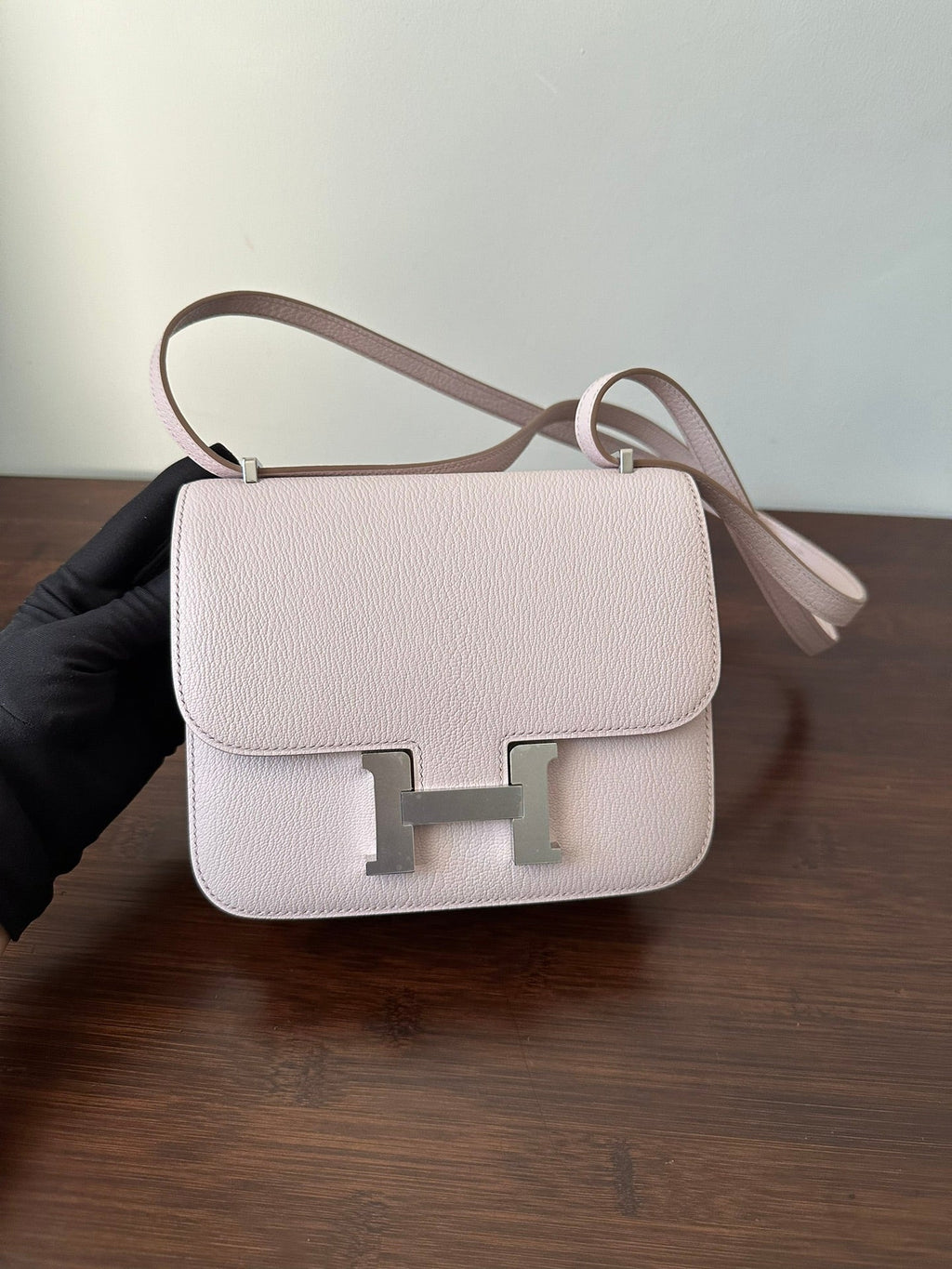 HERMES CONSTANCE 18 LIGHT PINK CHEVRE SILVER HARDWARE