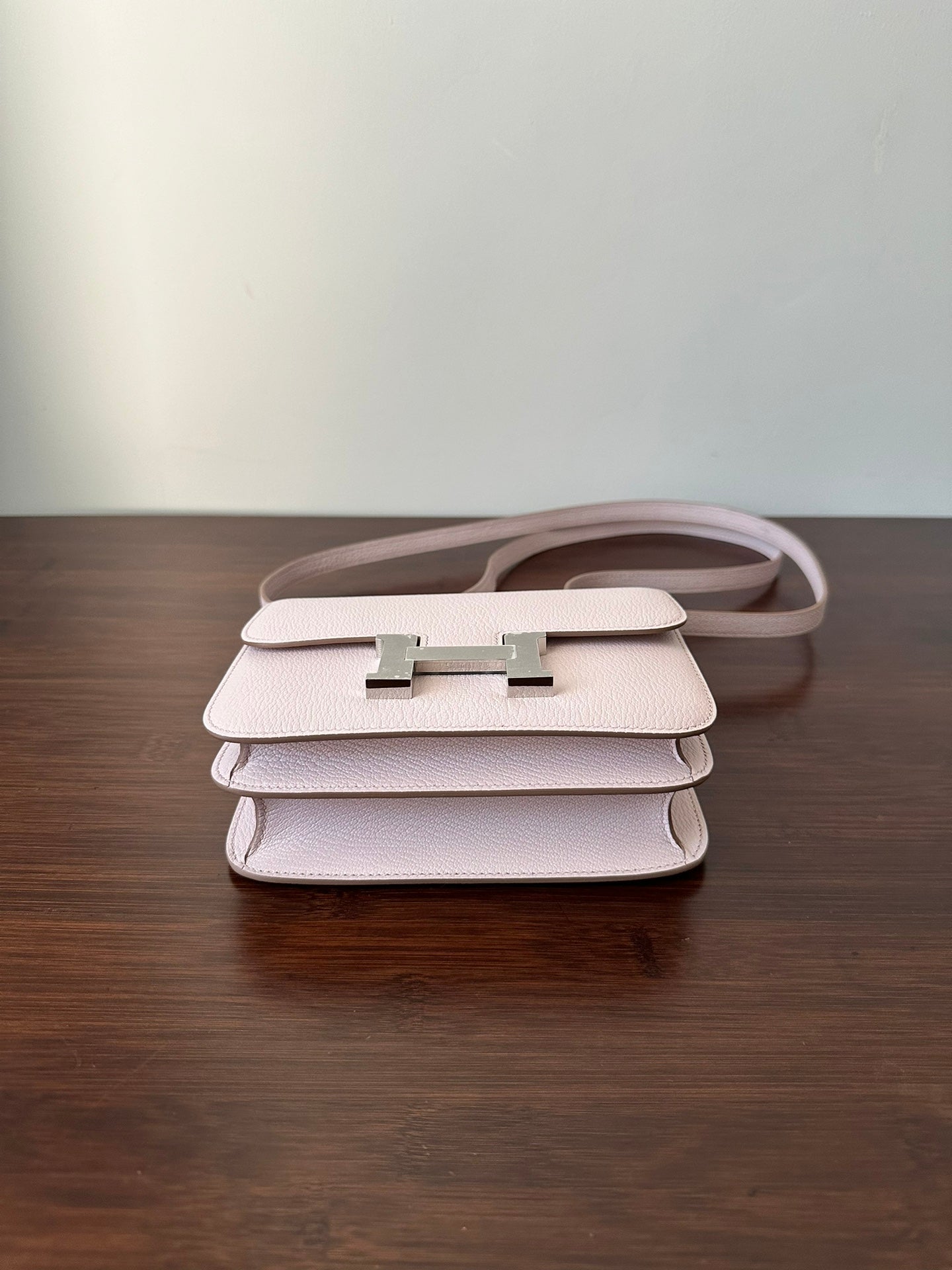 HERMES CONSTANCE 18 LIGHT PINK CHEVRE SILVER HARDWARE