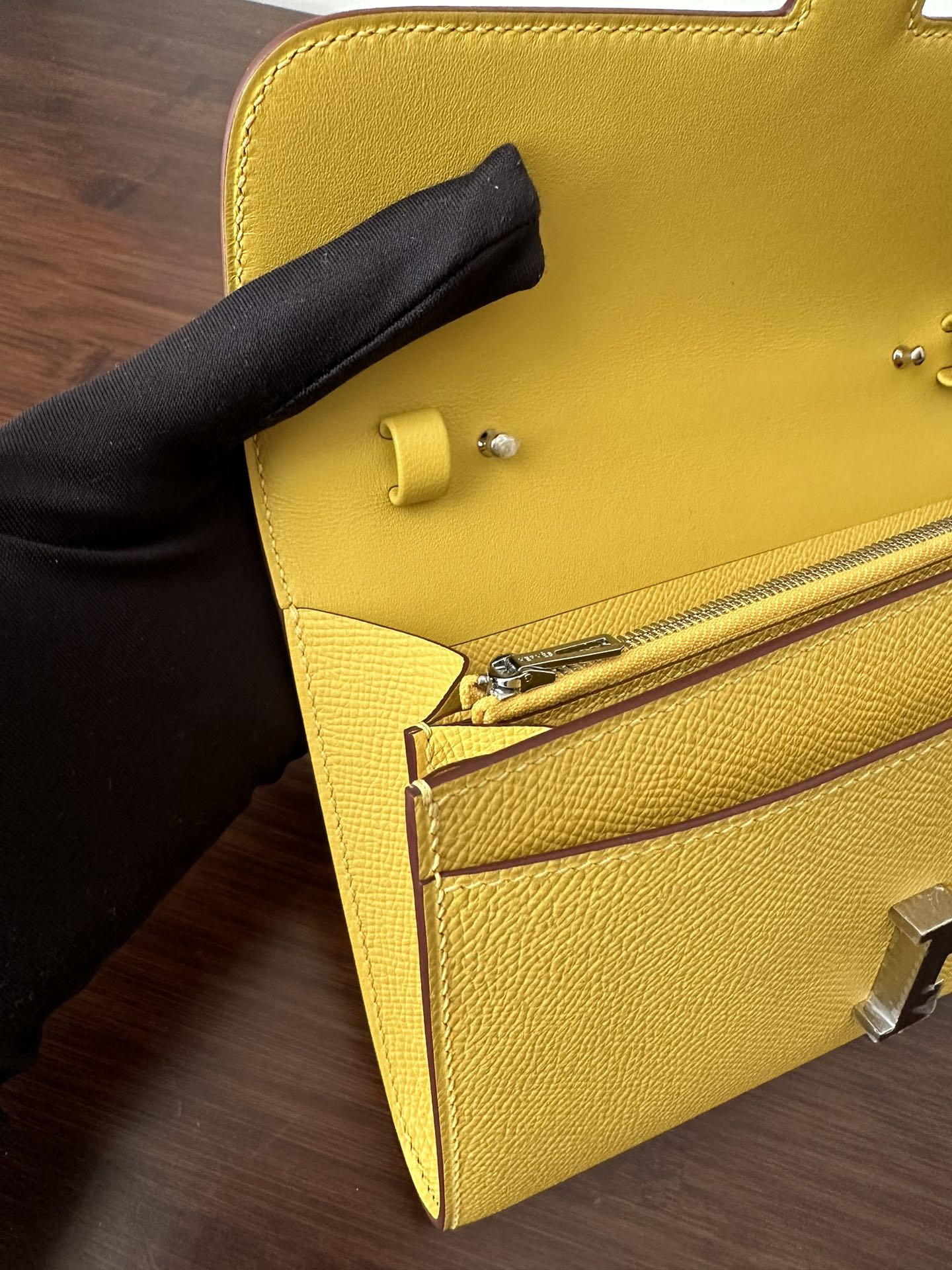 HERMES CONSTANCE TO GO 20.5 YELLOW EPSOM SILVER HARDWARE