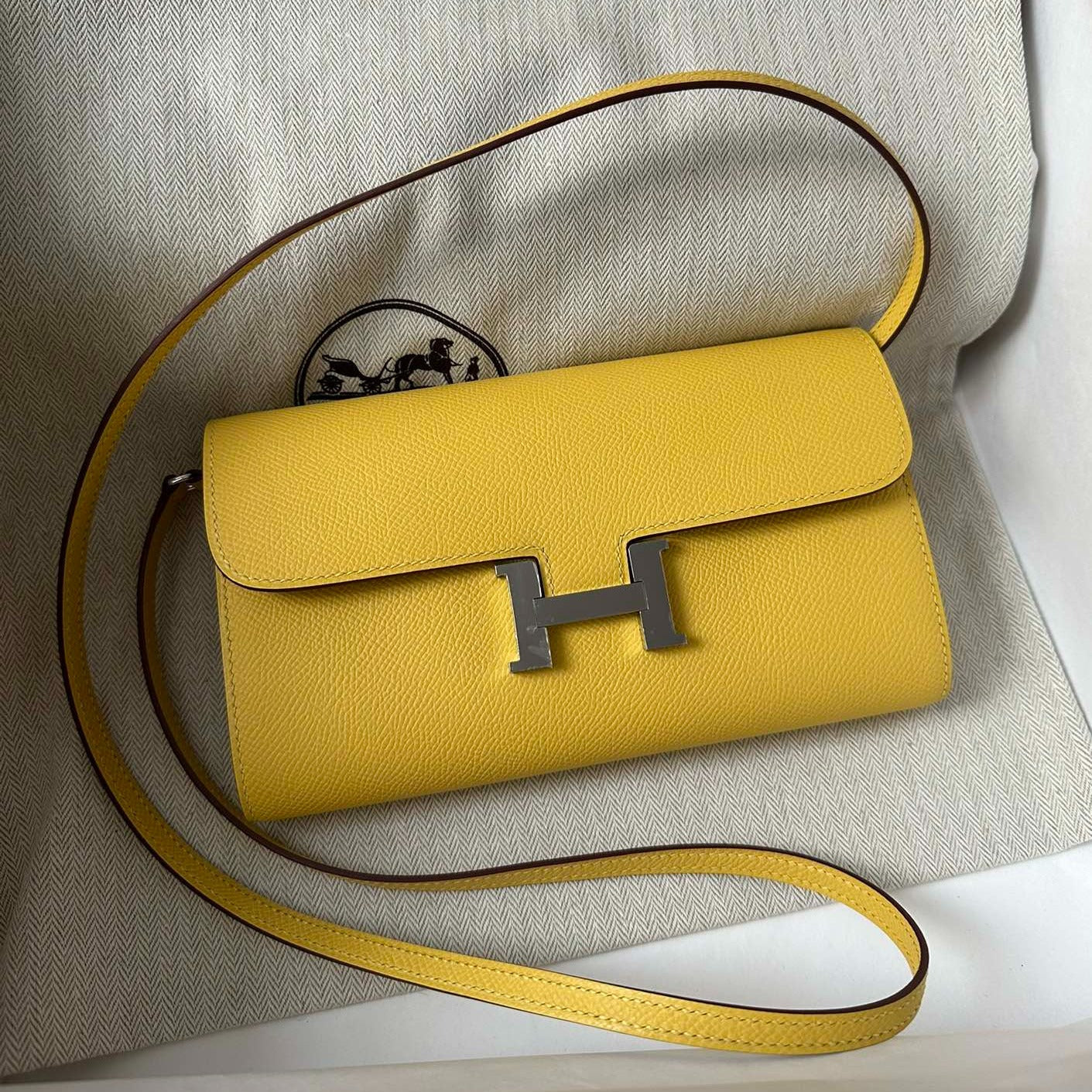 HERMES CONSTANCE TO GO 20.5 YELLOW EPSOM SILVER HARDWARE